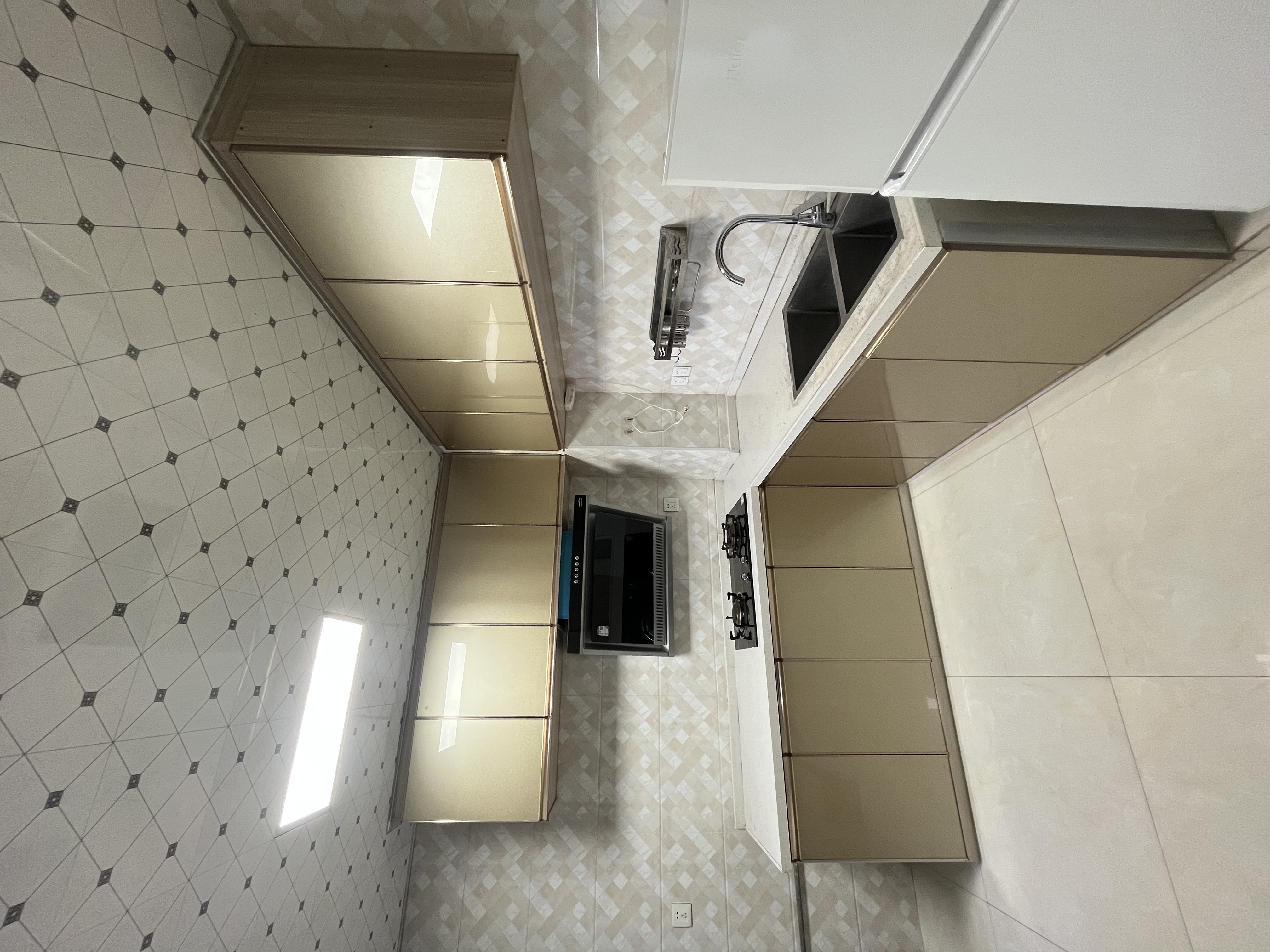 尚书房 2室2厅1卫 1500.0元/月 尚书房 2室2厅1卫 1500.0元/月室内图