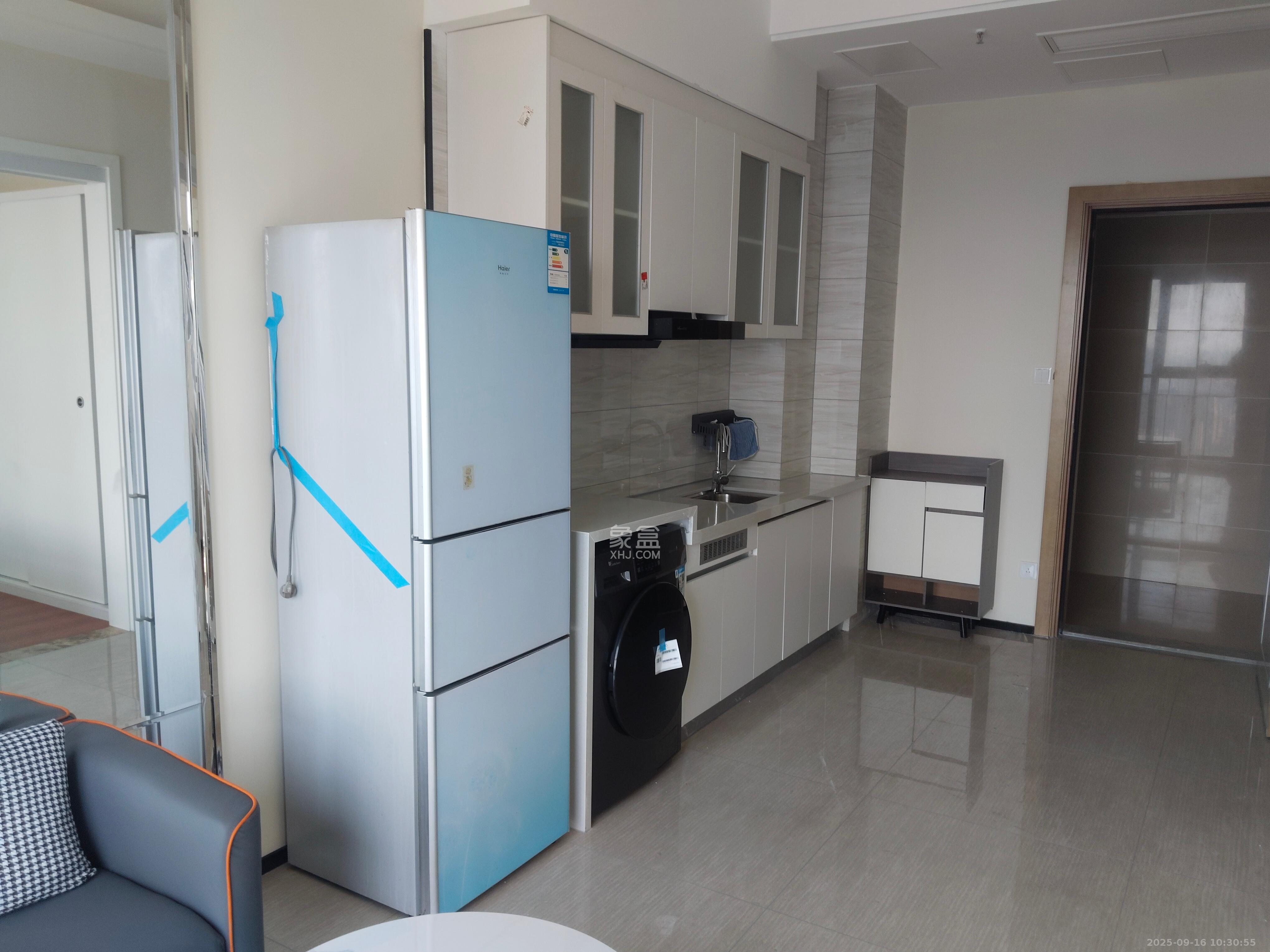 恒大珺悦府 1室1厅1卫 1900.0元/月 恒大珺悦府 1室1厅1卫 1900.0元/月室内图