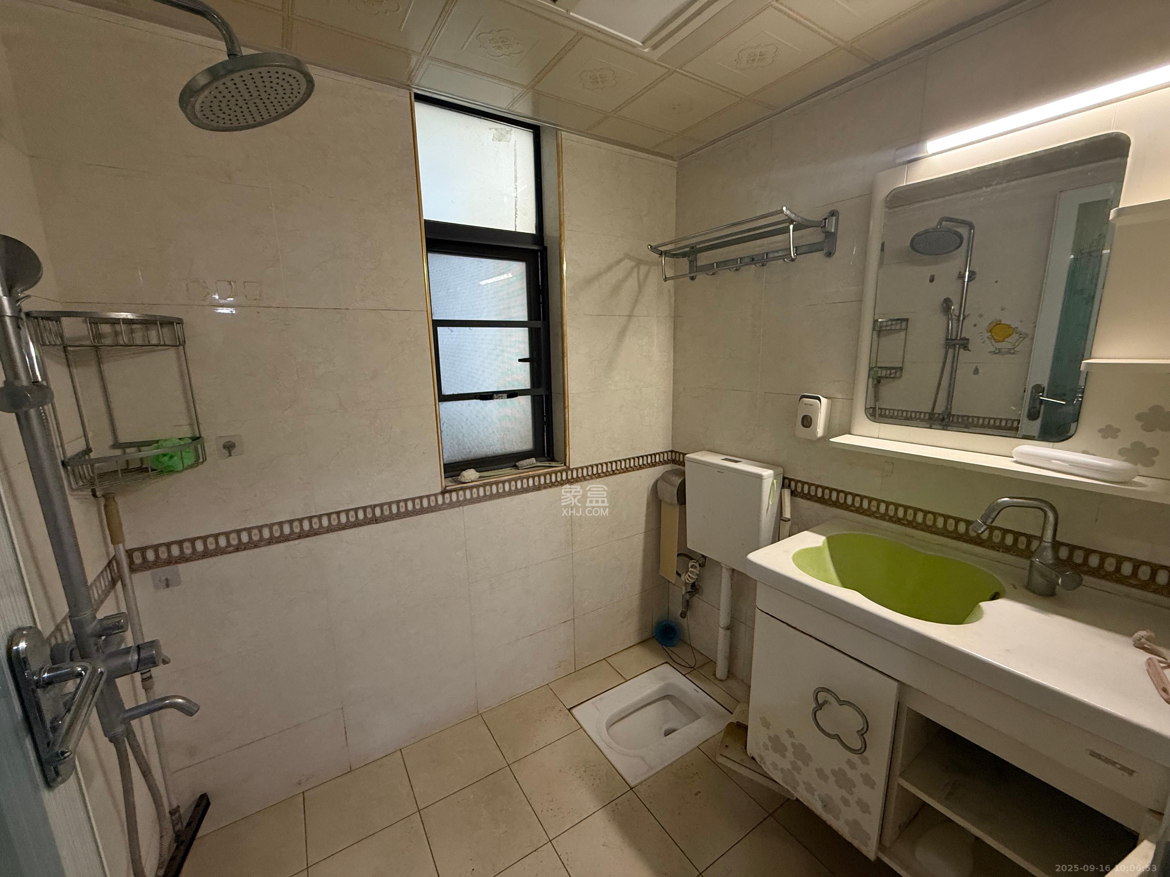 兰亭都荟(璟峰苑) 4室2厅2卫 4000.0元/月 兰亭都荟(璟峰苑) 4室2厅2卫 4000.0元/月室内图