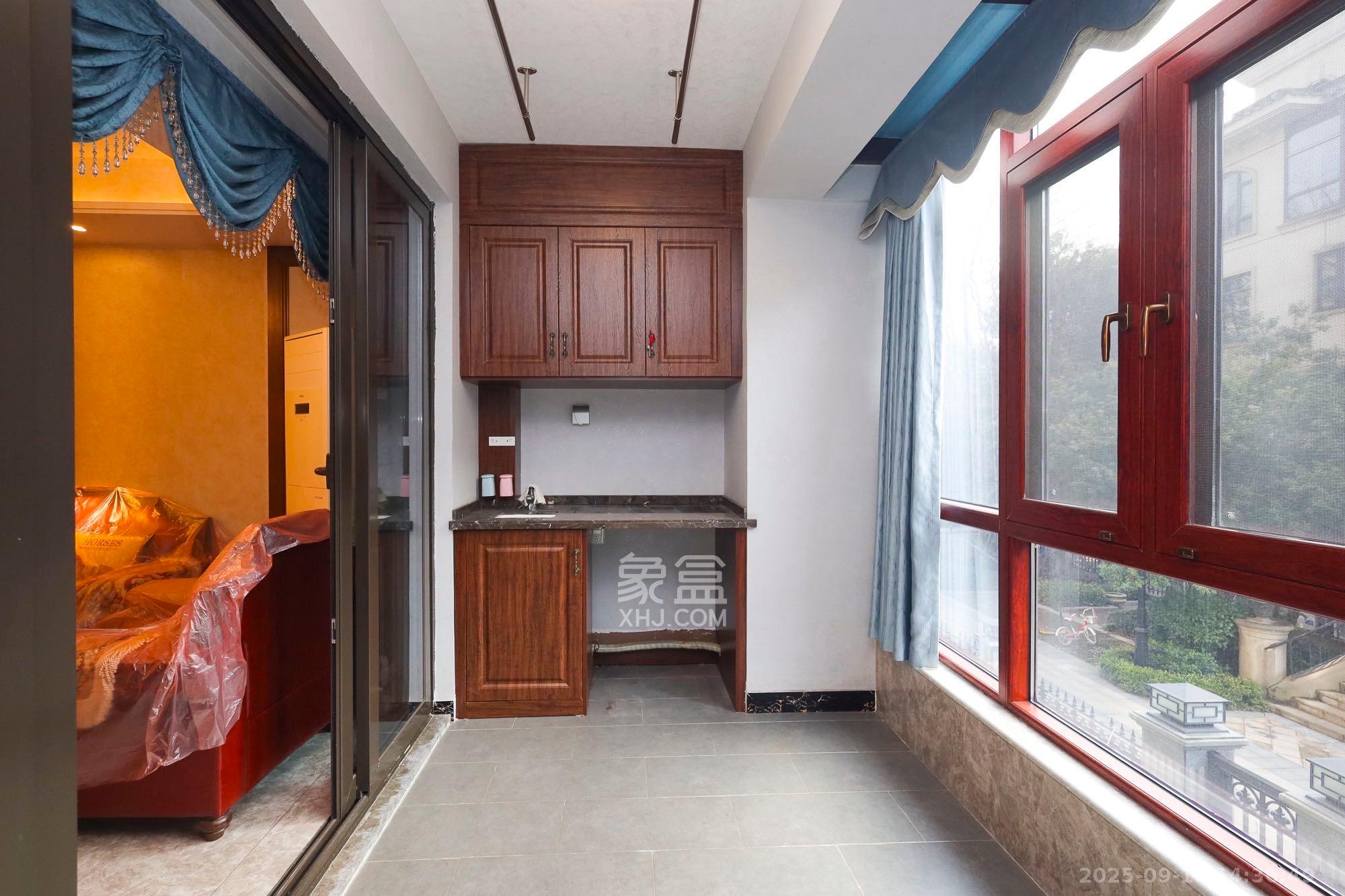 恒大御景天下城一期  3室2厅2卫    3500.0元/月室内图