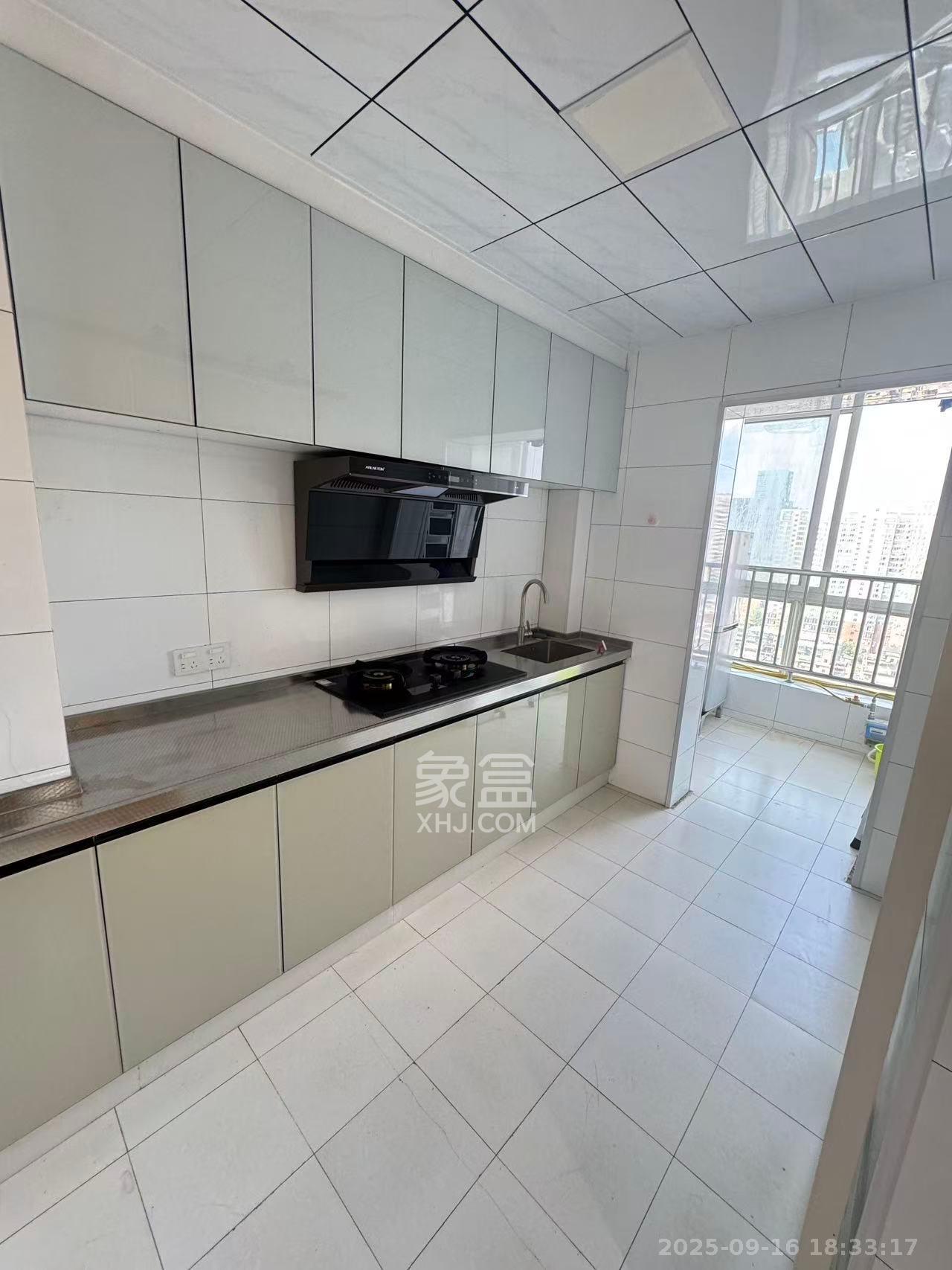 三王丽都  2室1厅1卫    3400.0元/月室内图