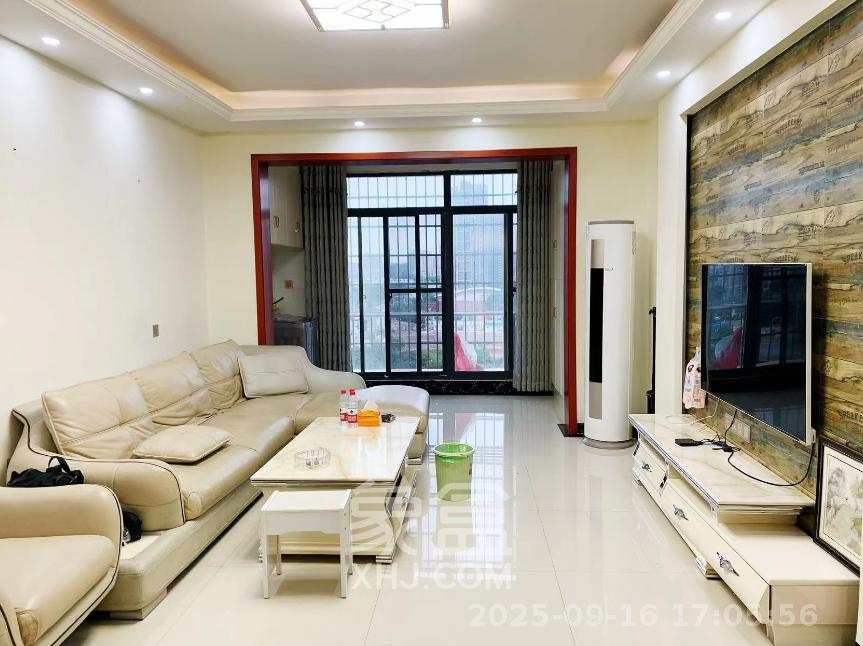 丰园城(鄱阳小区二期) 3室2厅1卫 1800.0元/月 丰园城(鄱阳小区二期) 3室2厅1卫 1800.0元/月室内图