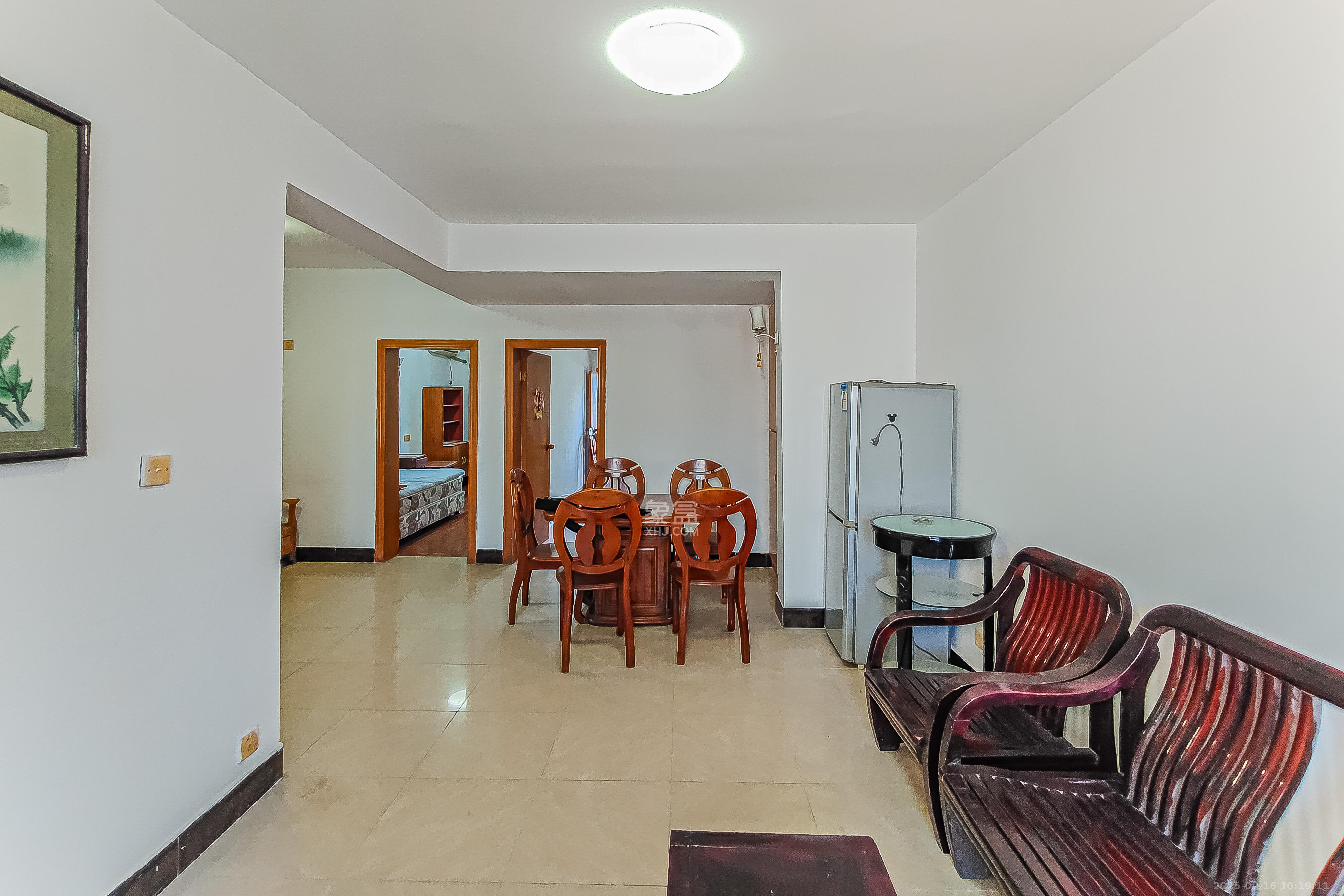 祝威岗散盘 2室2厅1卫 48.0万 祝威岗散盘 2室2厅1卫 48.0万客厅