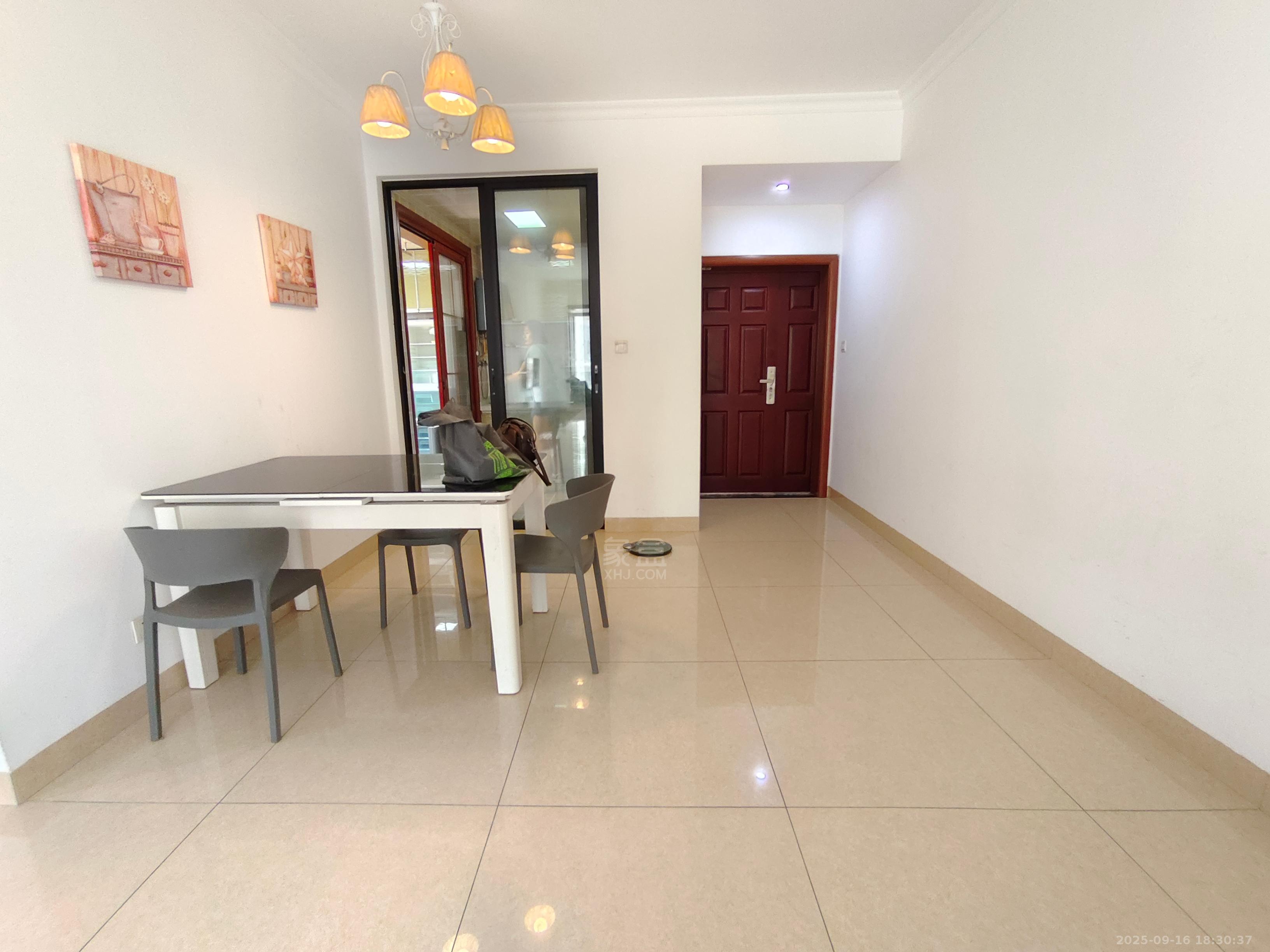 康桥美郡 2室2厅1卫 1600.0元/月 康桥美郡 2室2厅1卫 1600.0元/月室内图