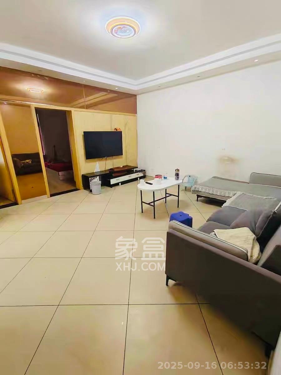 爱琴海岸 2室2厅1卫 1600.0元/月 爱琴海岸 2室2厅1卫 1600.0元/月室内图