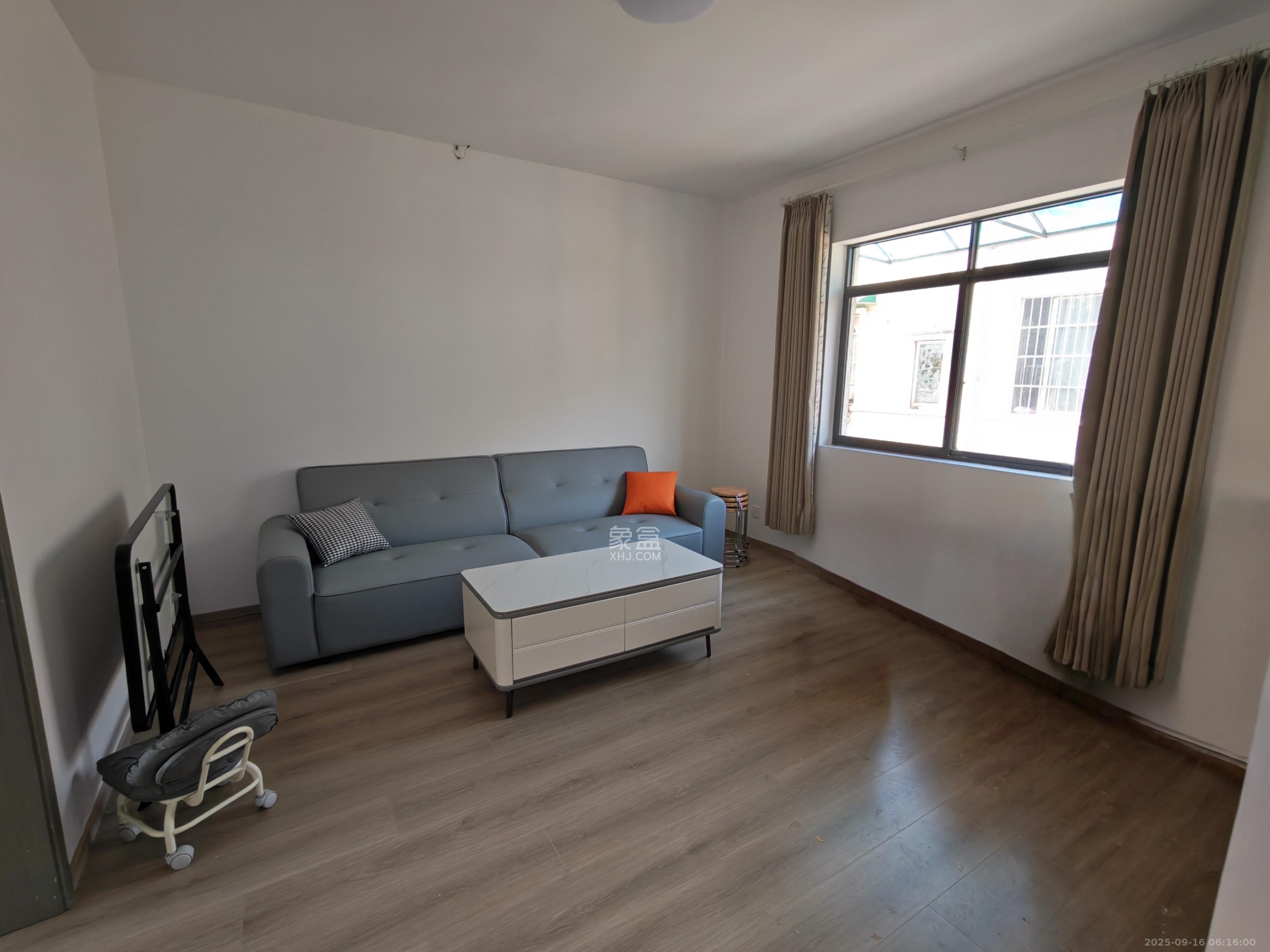 涟源百货城住宅 2室1厅1卫 1500.0元/月 涟源百货城住宅 2室1厅1卫 1500.0元/月室内图