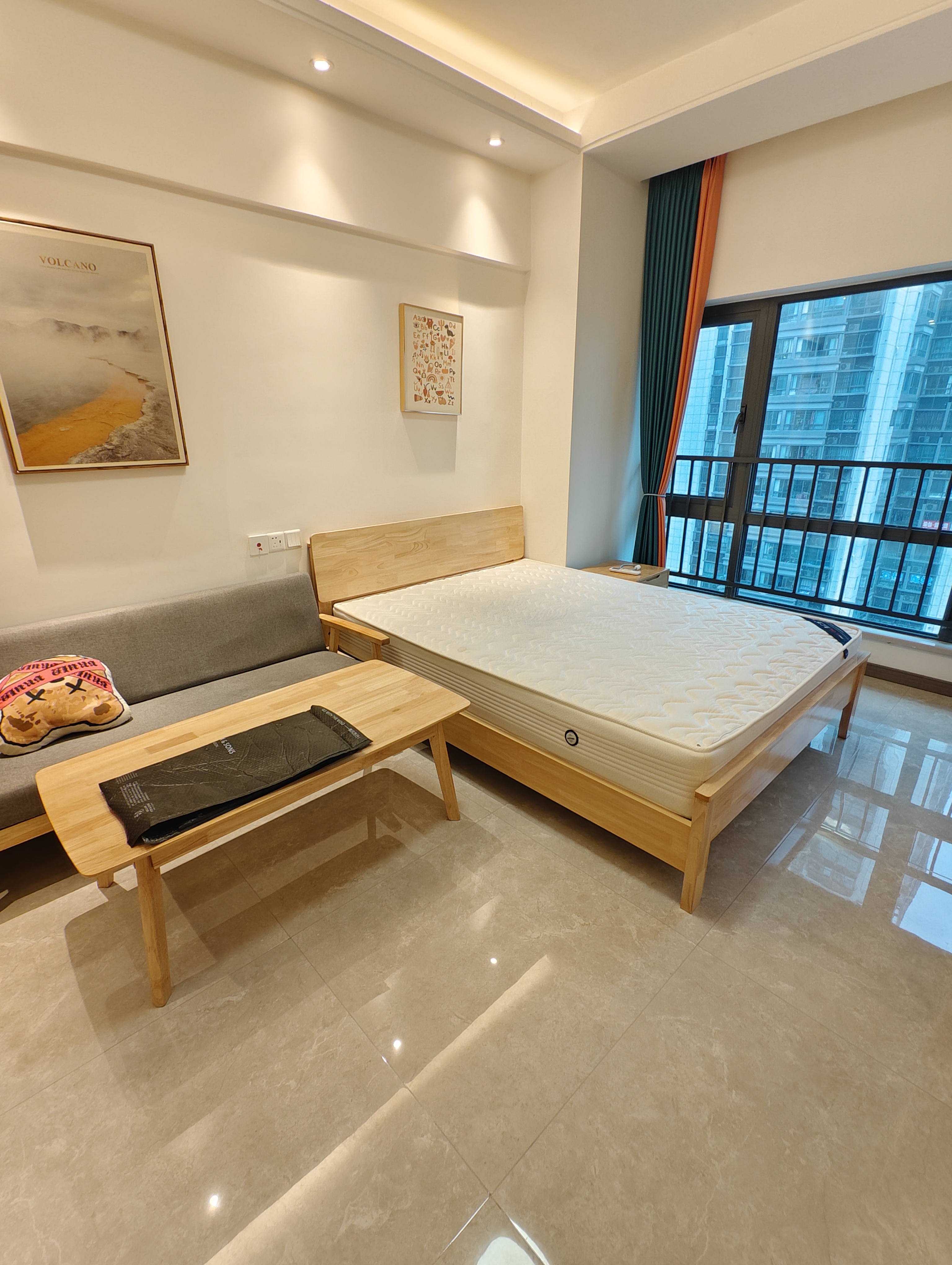 龙湖光年 2室1厅2卫 3500.0元/月 龙湖光年 2室1厅2卫 3500.0元/月室内图