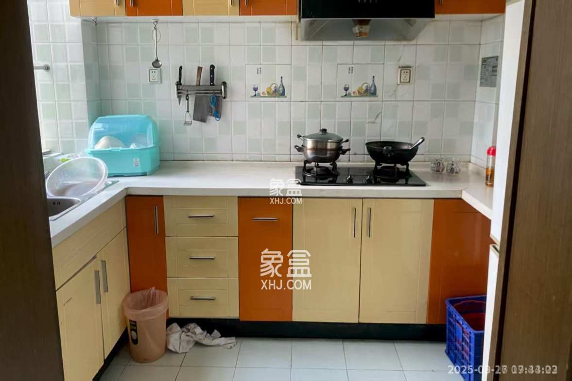 永祺西京  4室2厅2卫    4000.0元/月 永祺西京  4室2厅2卫    4000.0元/月室内图