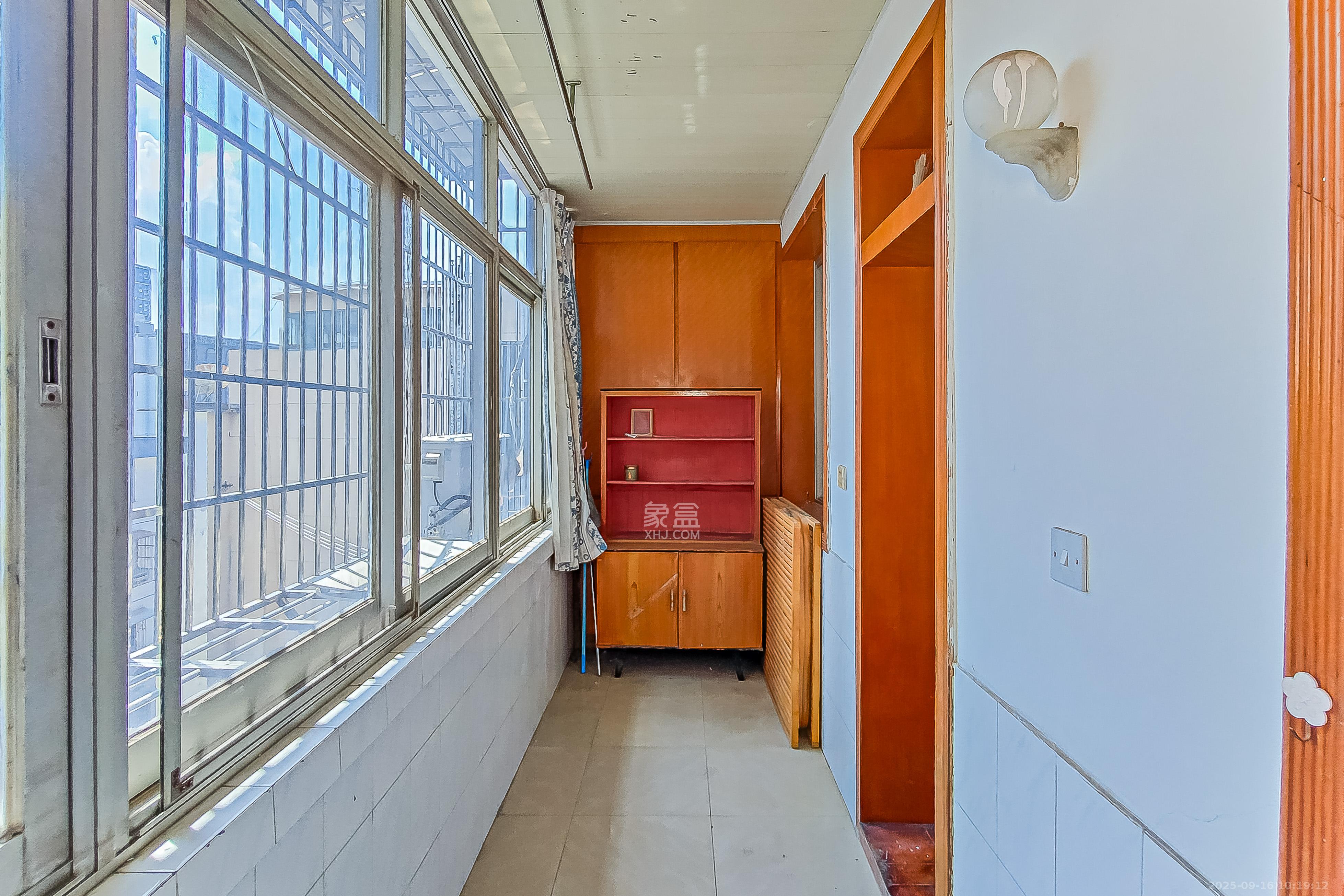 祝威岗散盘 2室2厅1卫 48.0万 祝威岗散盘 2室2厅1卫 48.0万阳台