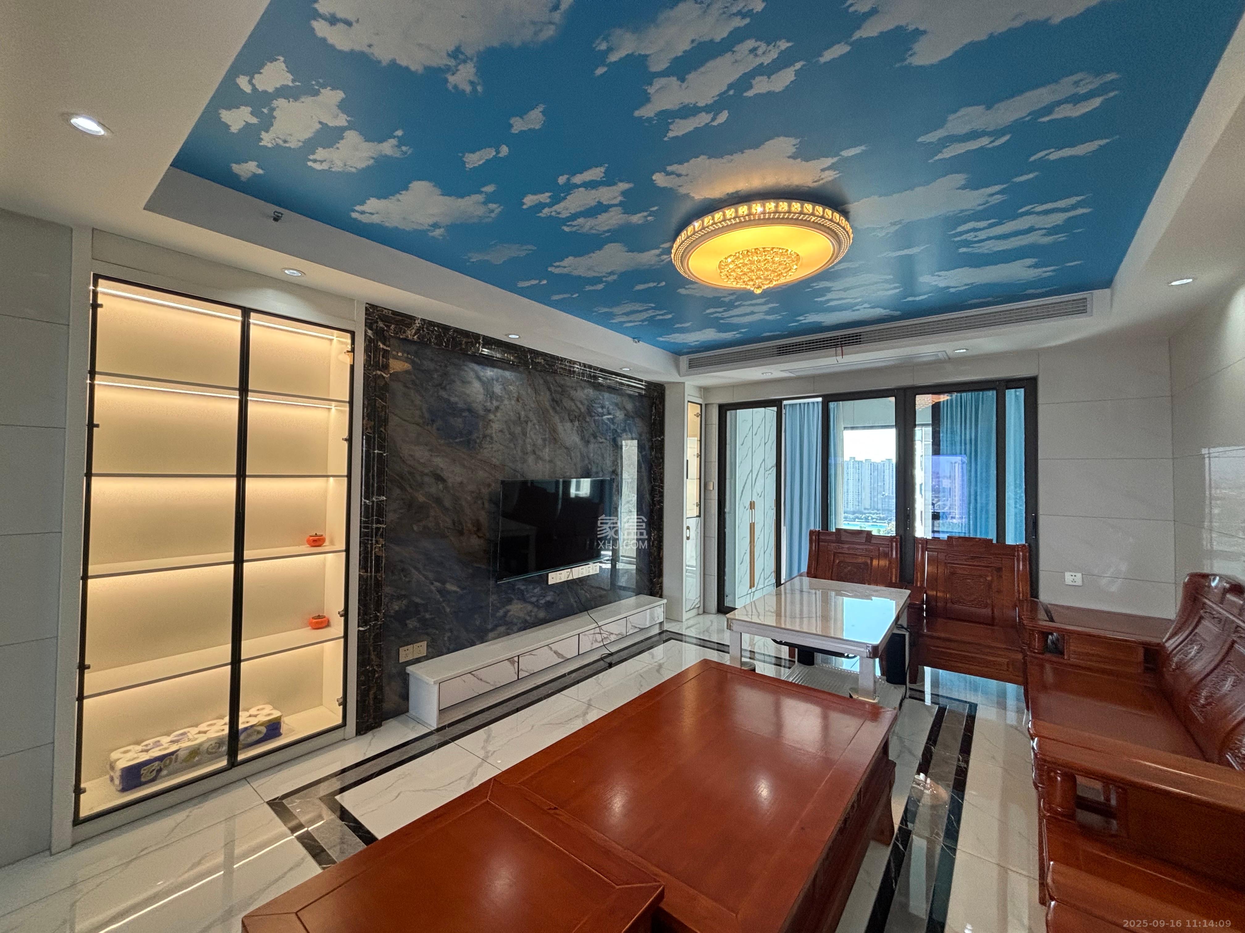 阳光城尚东湾愉景苑  4室2厅2卫    3300.0元/月室内图