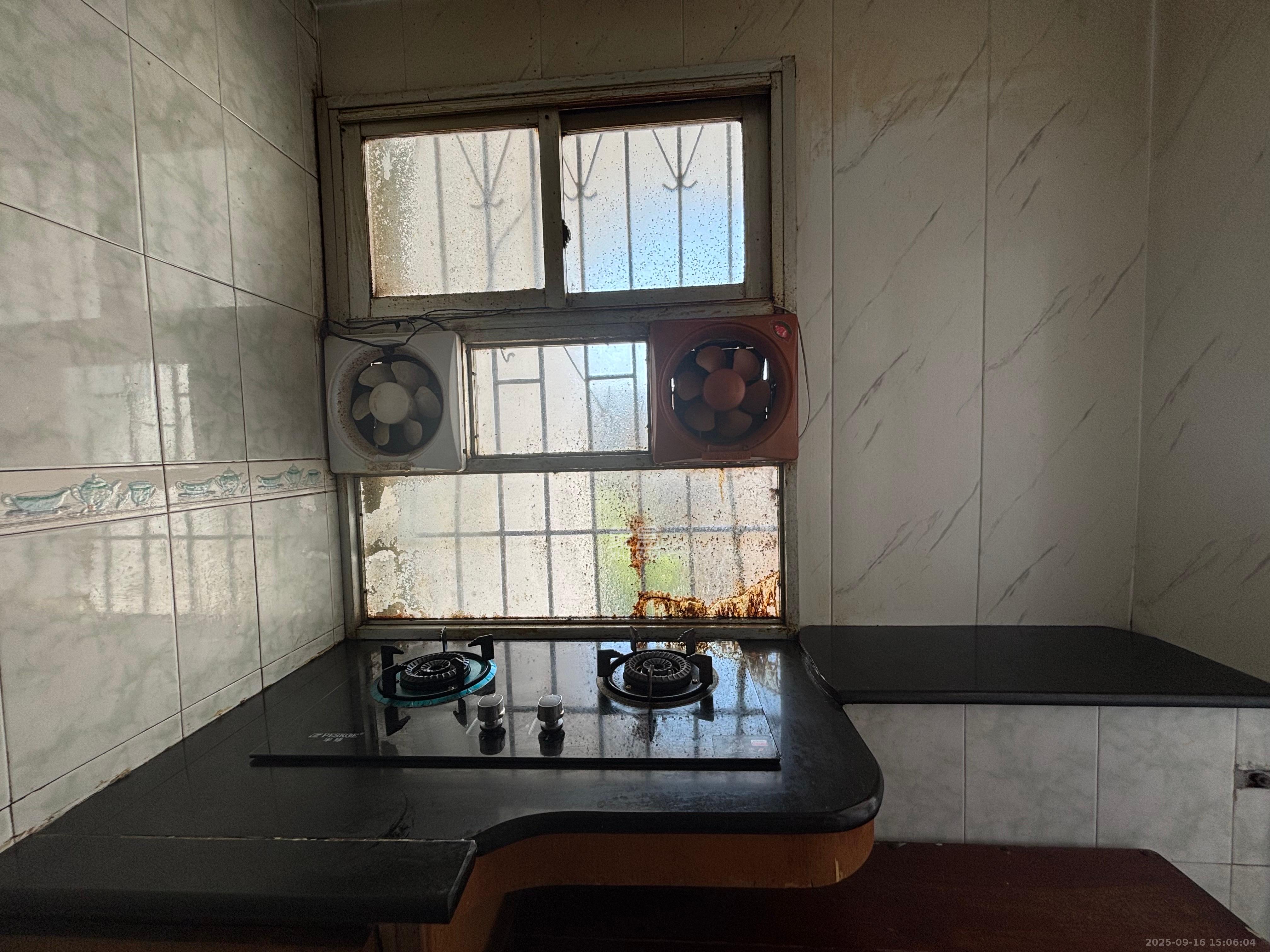 朝阳一、二村 2室1厅1卫 1500.0元/月 朝阳一、二村 2室1厅1卫 1500.0元/月室内图