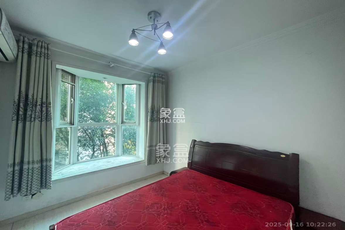 维一星城  3室2厅2卫    2600.0元/月 维一星城  3室2厅2卫    2600.0元/月室内图