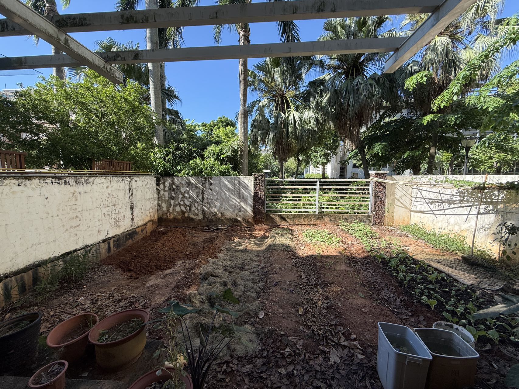 阳光经典 6室2厅5卫 100.0元/月 阳光经典 6室2厅5卫 100.0元/月室内图