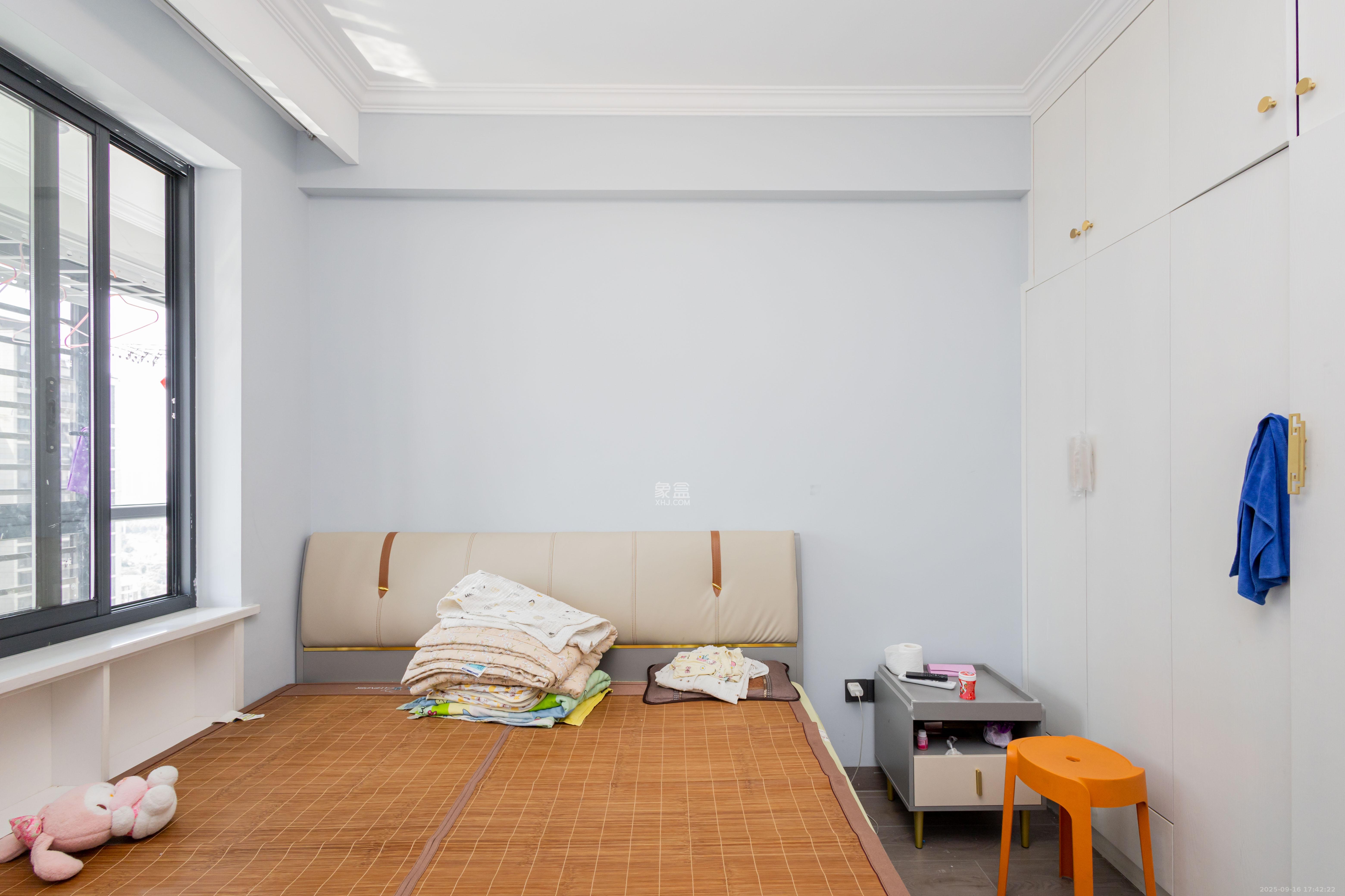 中交中央公园D5区  3室2厅2卫    146.2万卧室