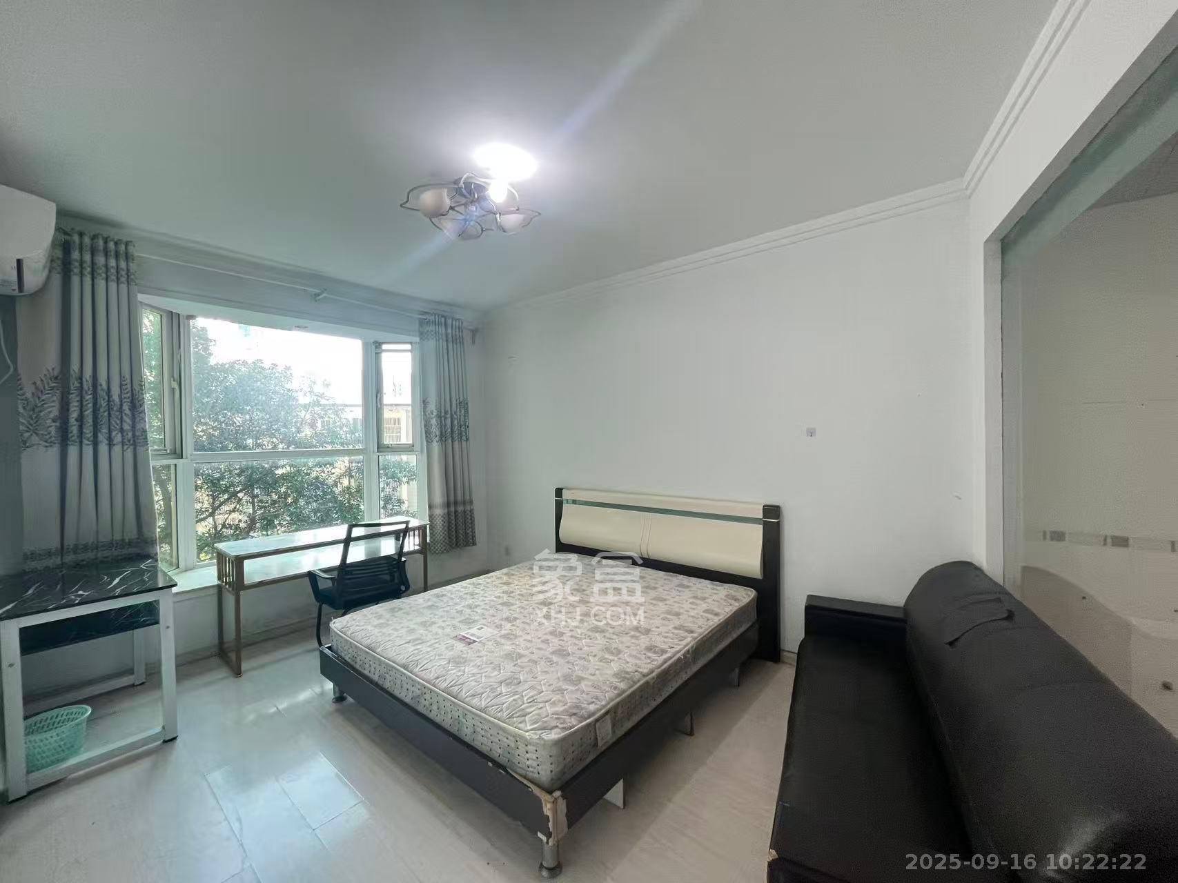 维一星城  3室2厅2卫    2600.0元/月 维一星城  3室2厅2卫    2600.0元/月室内图