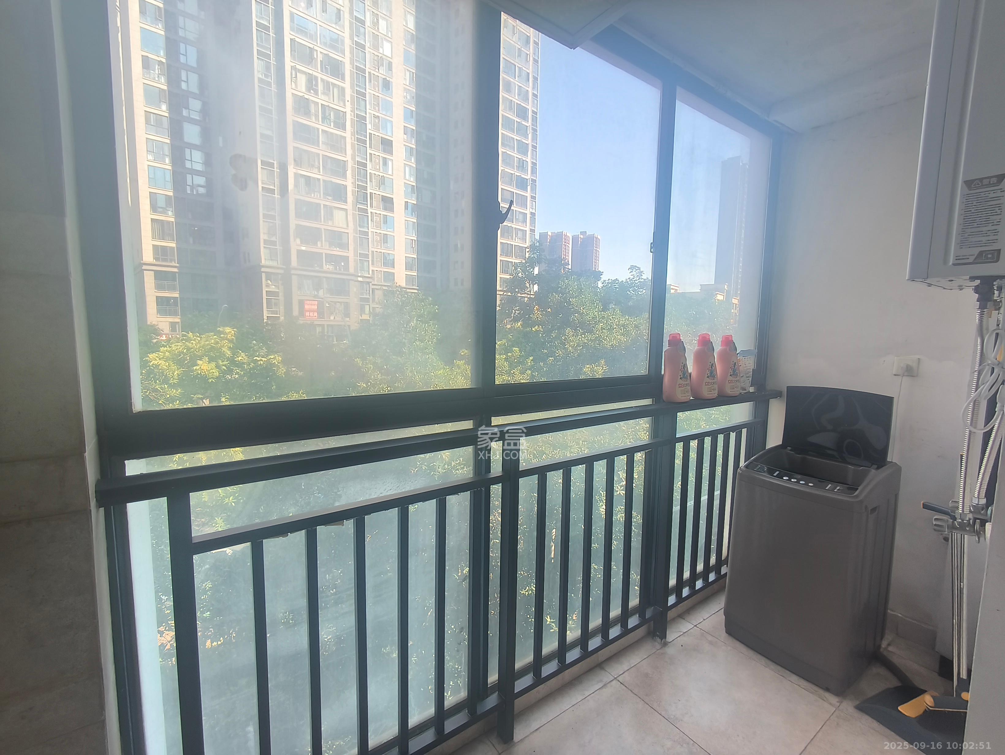 云栖谷  3室2厅2卫    2200.0元/月室内图