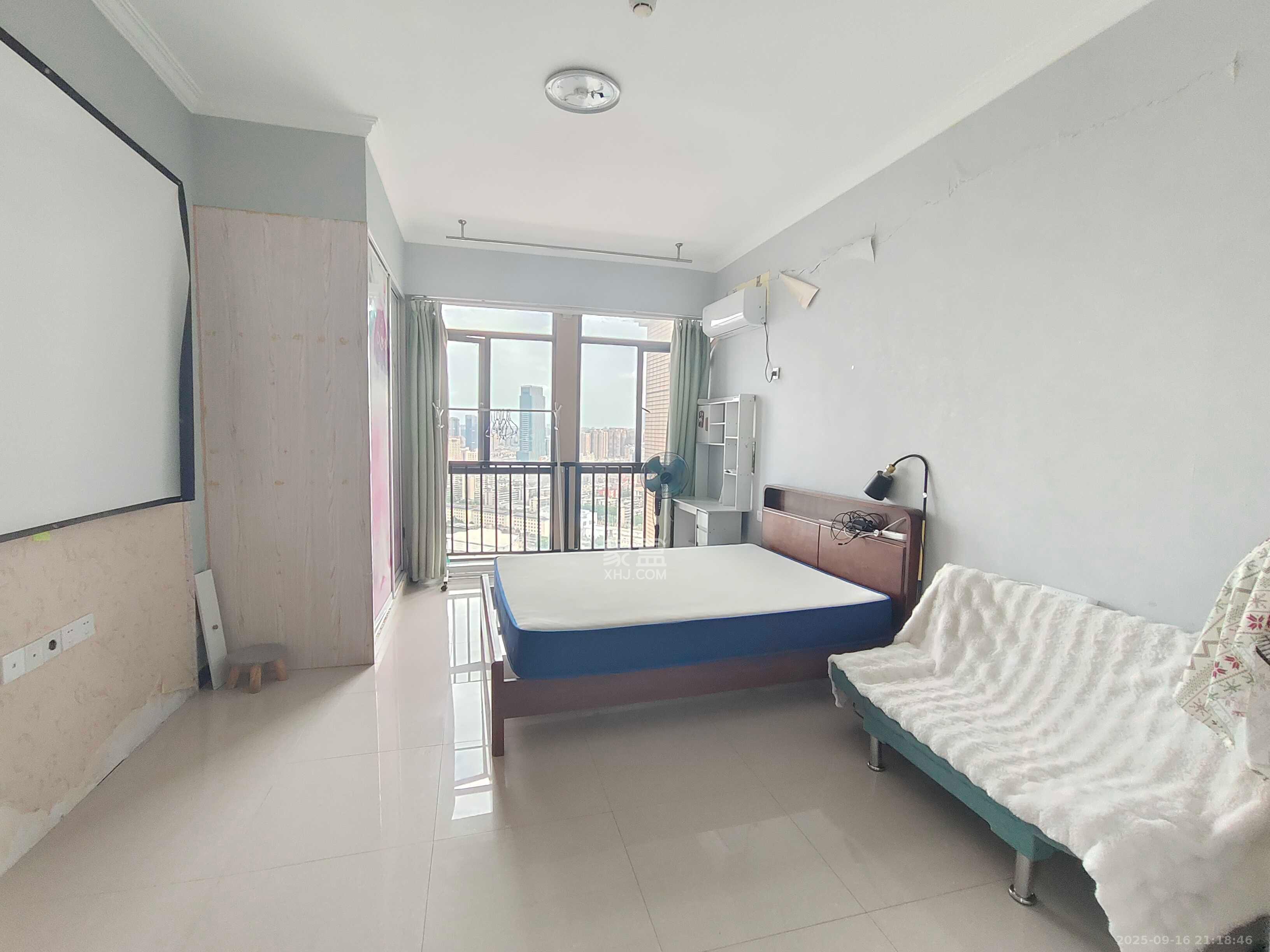 融圣国际  1室1厅1卫    1600.0元/月 融圣国际  1室1厅1卫    1600.0元/月