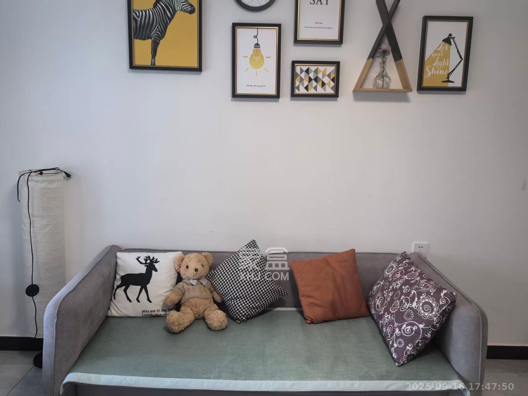 中国铁建梅溪青秀三期 4室2厅2卫 3200.0元/月 中国铁建梅溪青秀三期 4室2厅2卫 3200.0元/月室内图