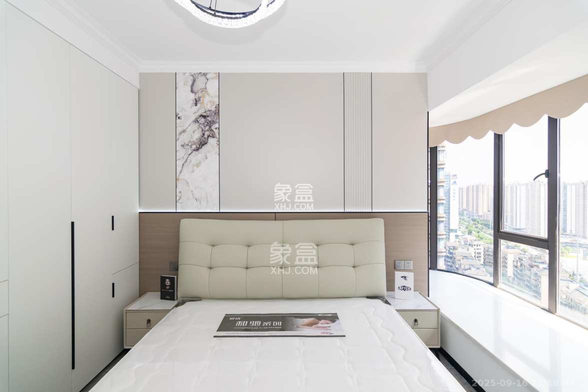 润和紫郡一期 3室2厅2卫 83.8万 润和紫郡一期 3室2厅2卫 83.8万卧室