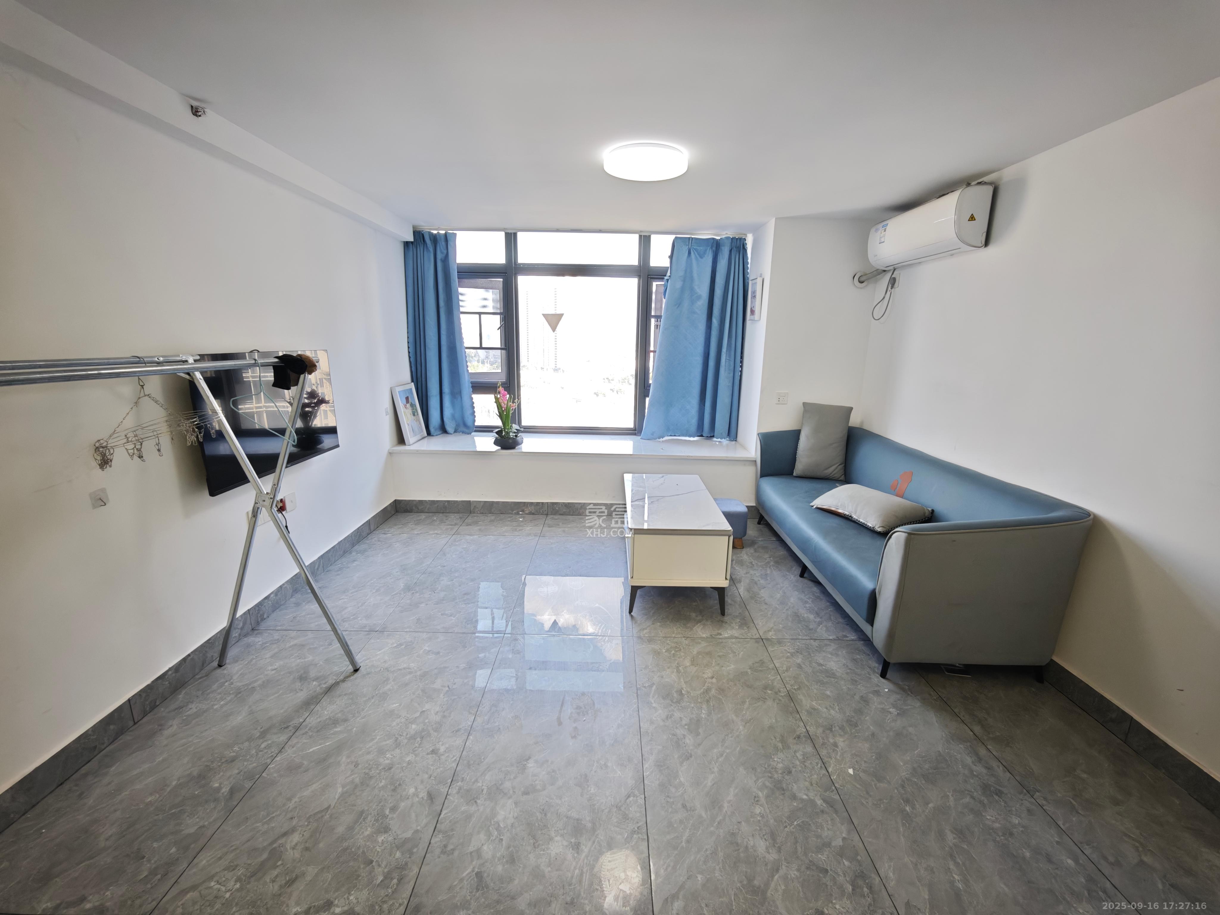 明昇壹城(明昇时代广场)三期 2室2厅1卫 2400.0元/月 明昇壹城(明昇时代广场)三期 2室2厅1卫 2400.0元/月室内图