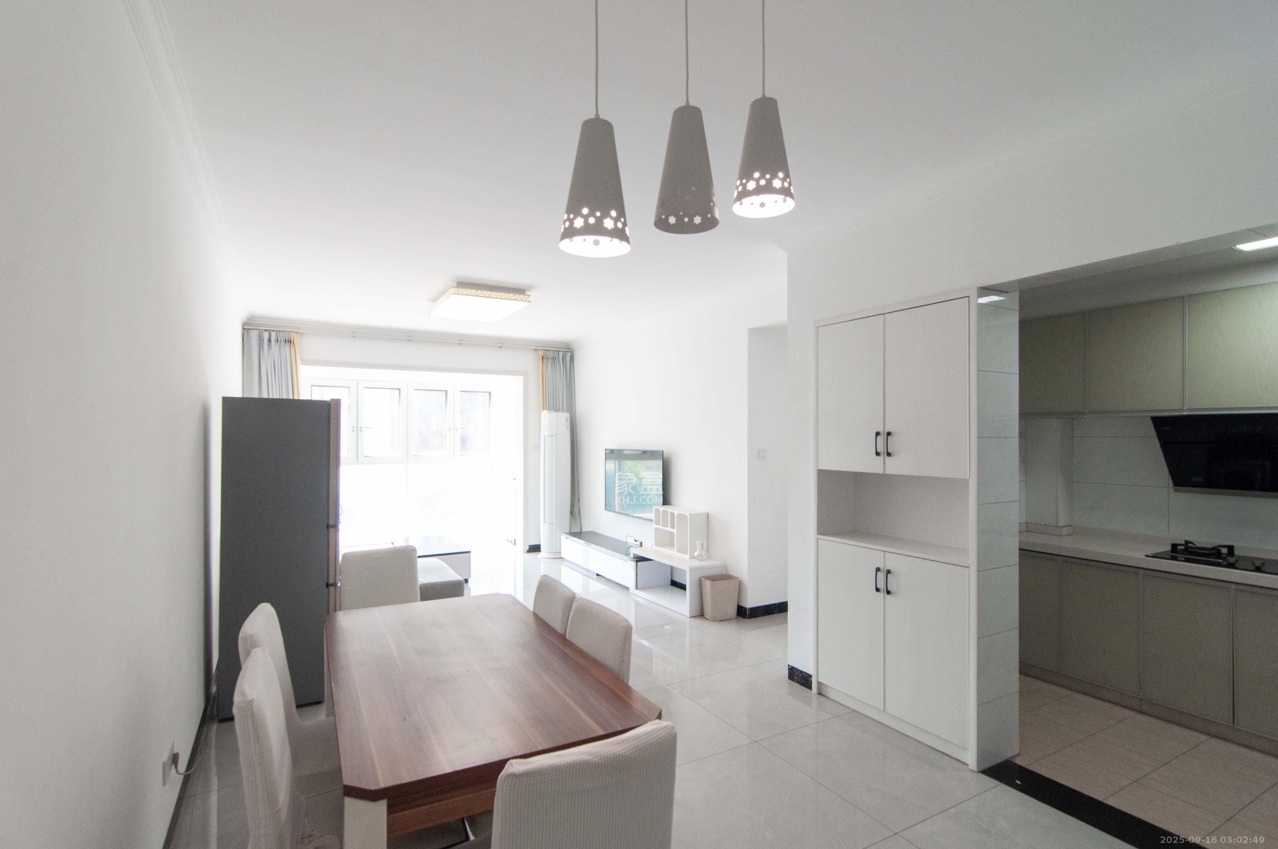 佳兆业云顶梅溪湖(佳兆业梅溪荟) 3室2厅2卫 123.0万 佳兆业云顶梅溪湖(佳兆业梅溪荟) 3室2厅2卫 123.0万客厅