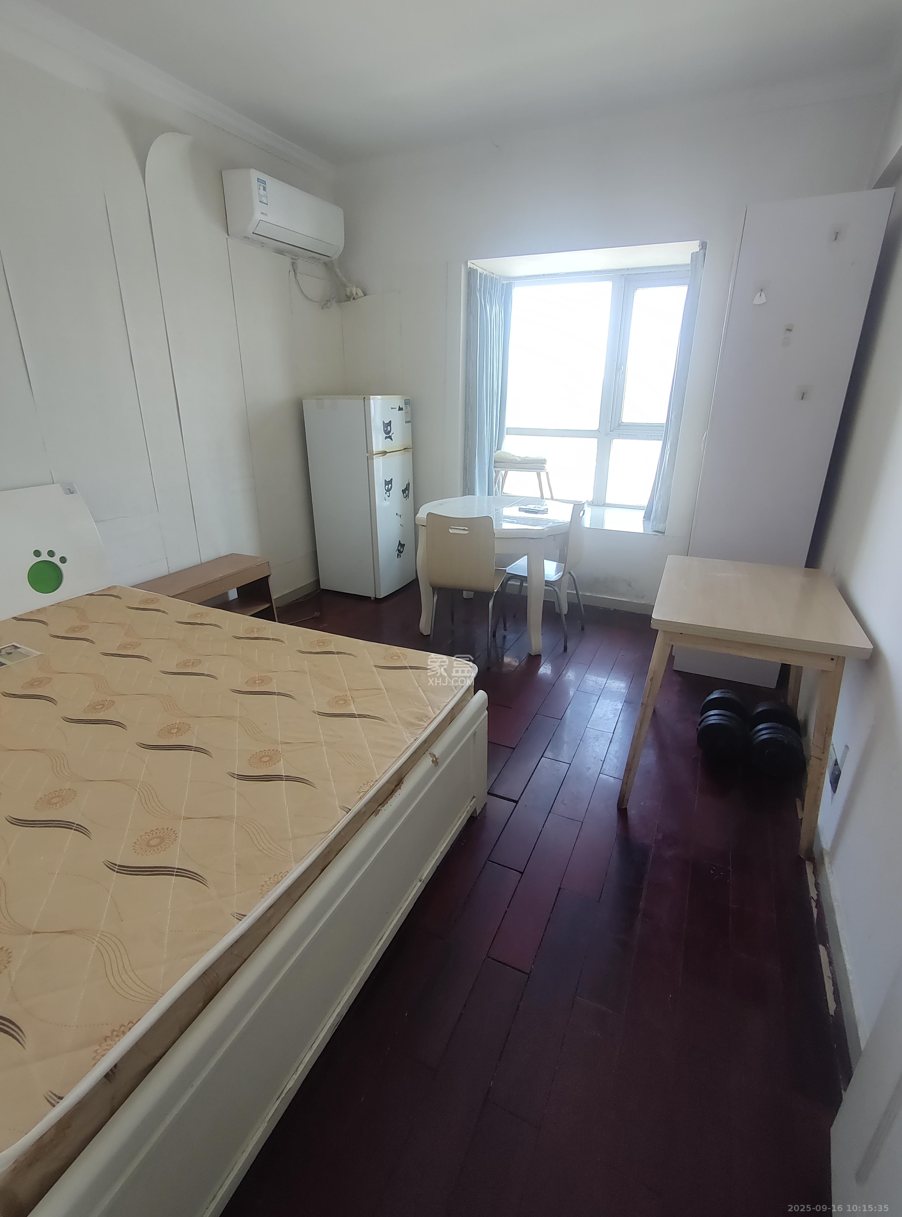 未来城科学家园 2室2厅2卫 1300.0元/月 未来城科学家园 2室2厅2卫 1300.0元/月室内图