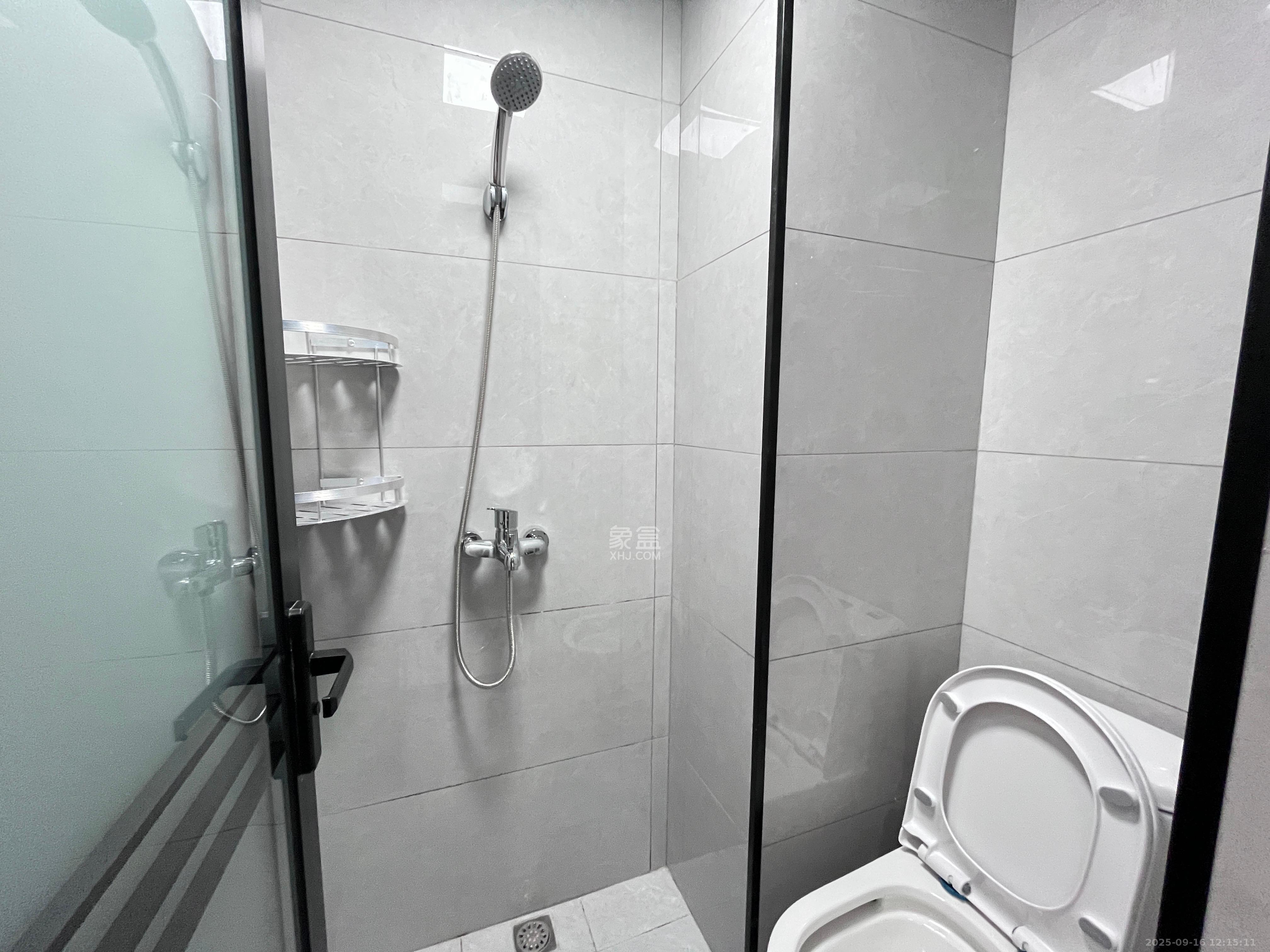 101公馆  1室1厅1卫    1800.0元/月室内图