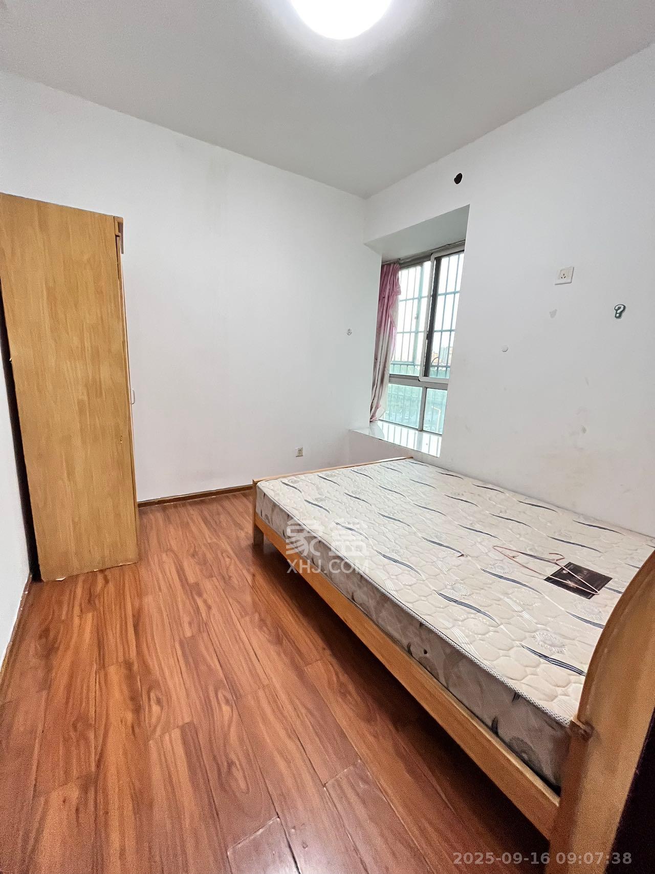 桃阳小区高层低层（安置小区）  3室2厅2卫    1700.0元/月室内图