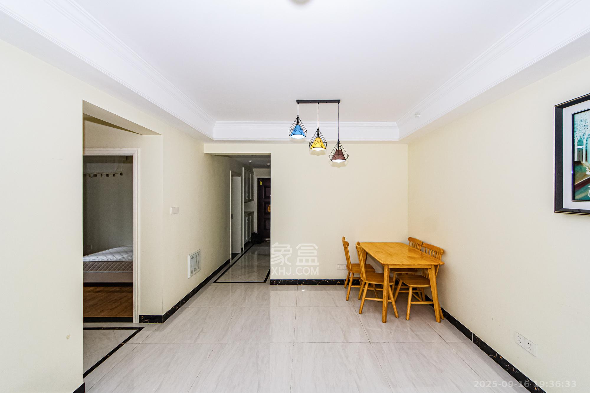 北辰三角洲C2区 3室1厅1卫 136.0万 北辰三角洲C2区 3室1厅1卫 136.0万客厅