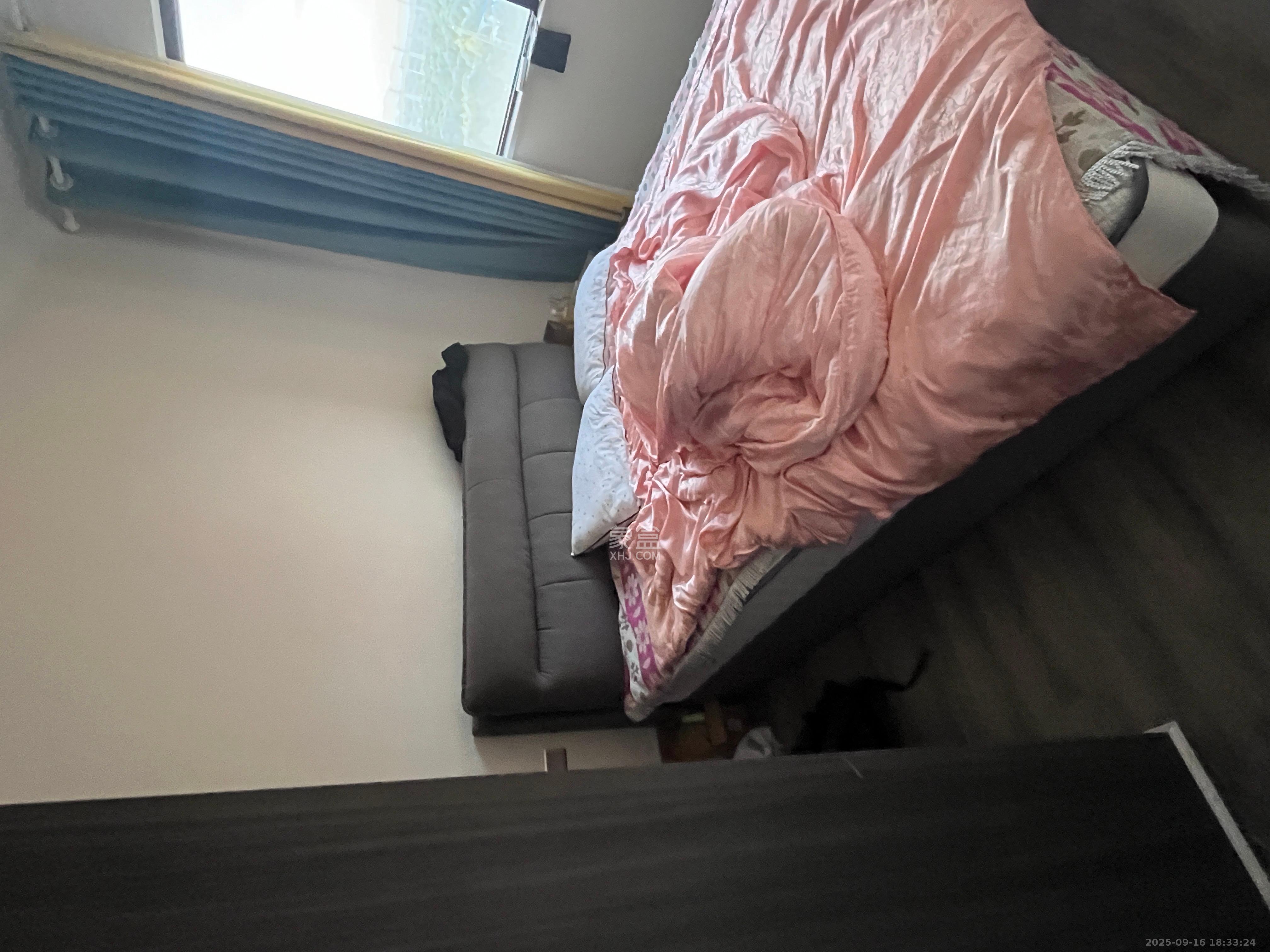 艺源颂雅小区(719街区) 4室2厅2卫 4500.0元/月 艺源颂雅小区(719街区) 4室2厅2卫 4500.0元/月室内图