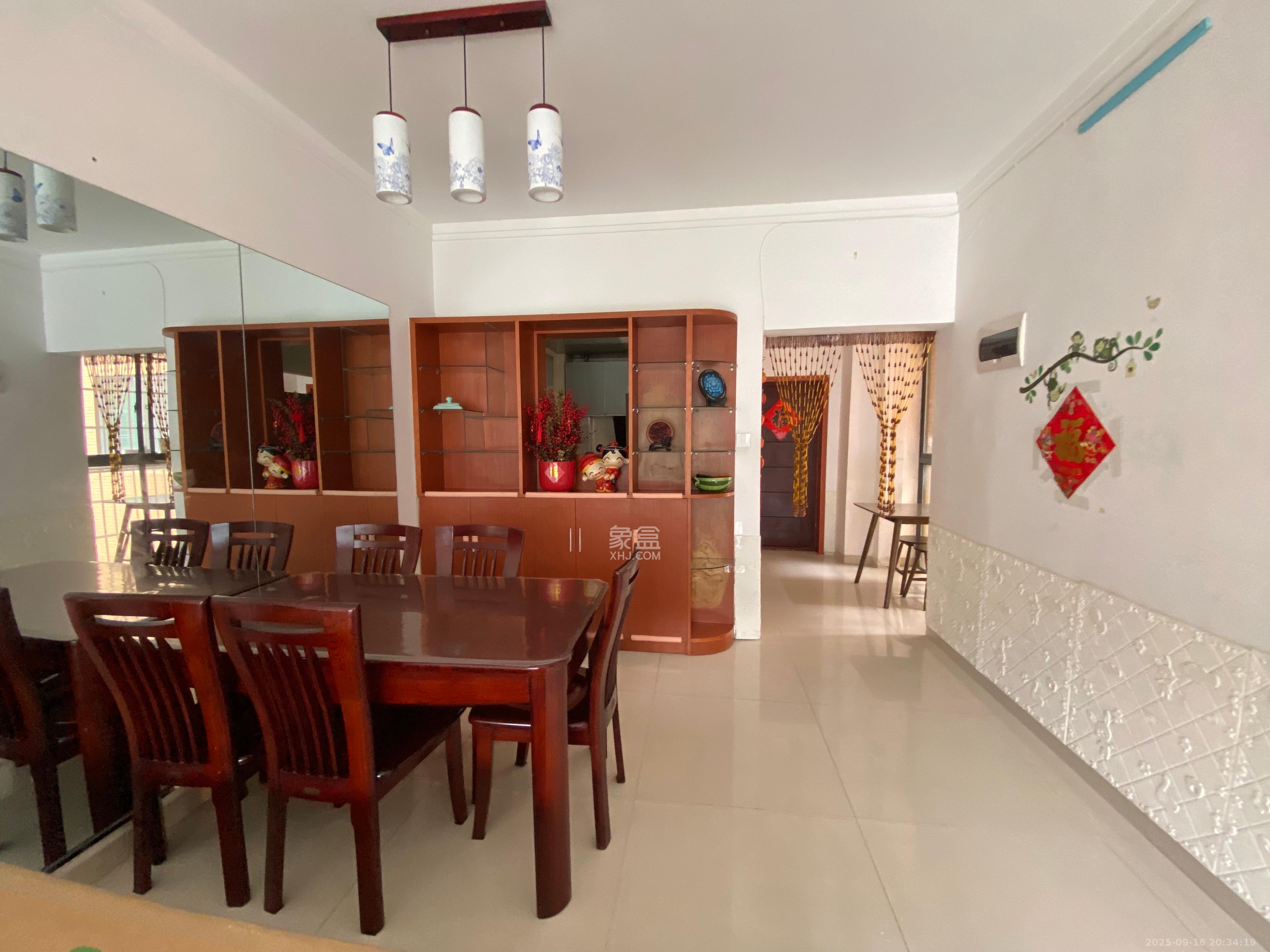 湘府十城（汇财御景湾新寓,汇财国际）  2室2厅1卫    2000.0元/月室内图