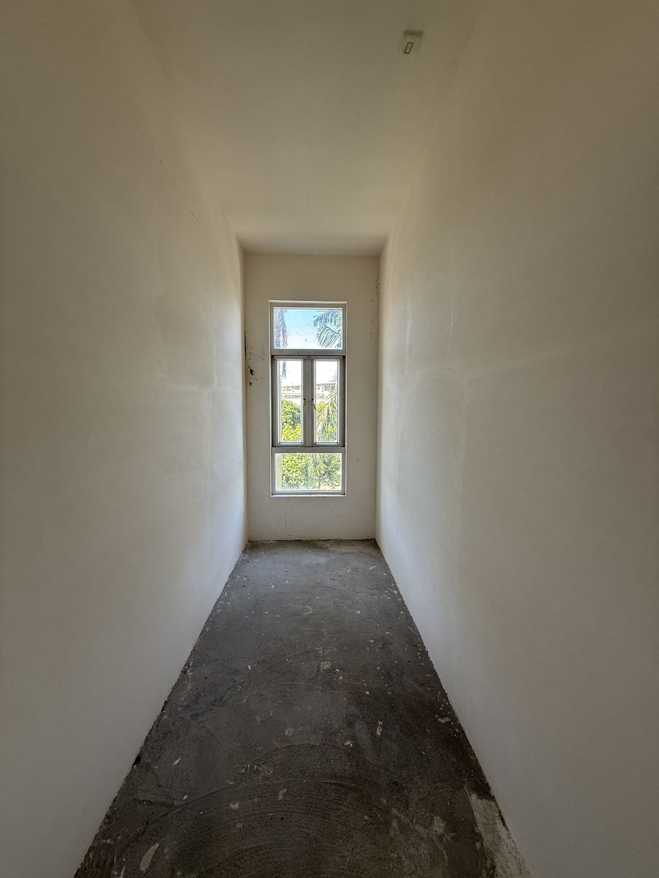 阳光经典 6室2厅5卫 100.0元/月 阳光经典 6室2厅5卫 100.0元/月室内图