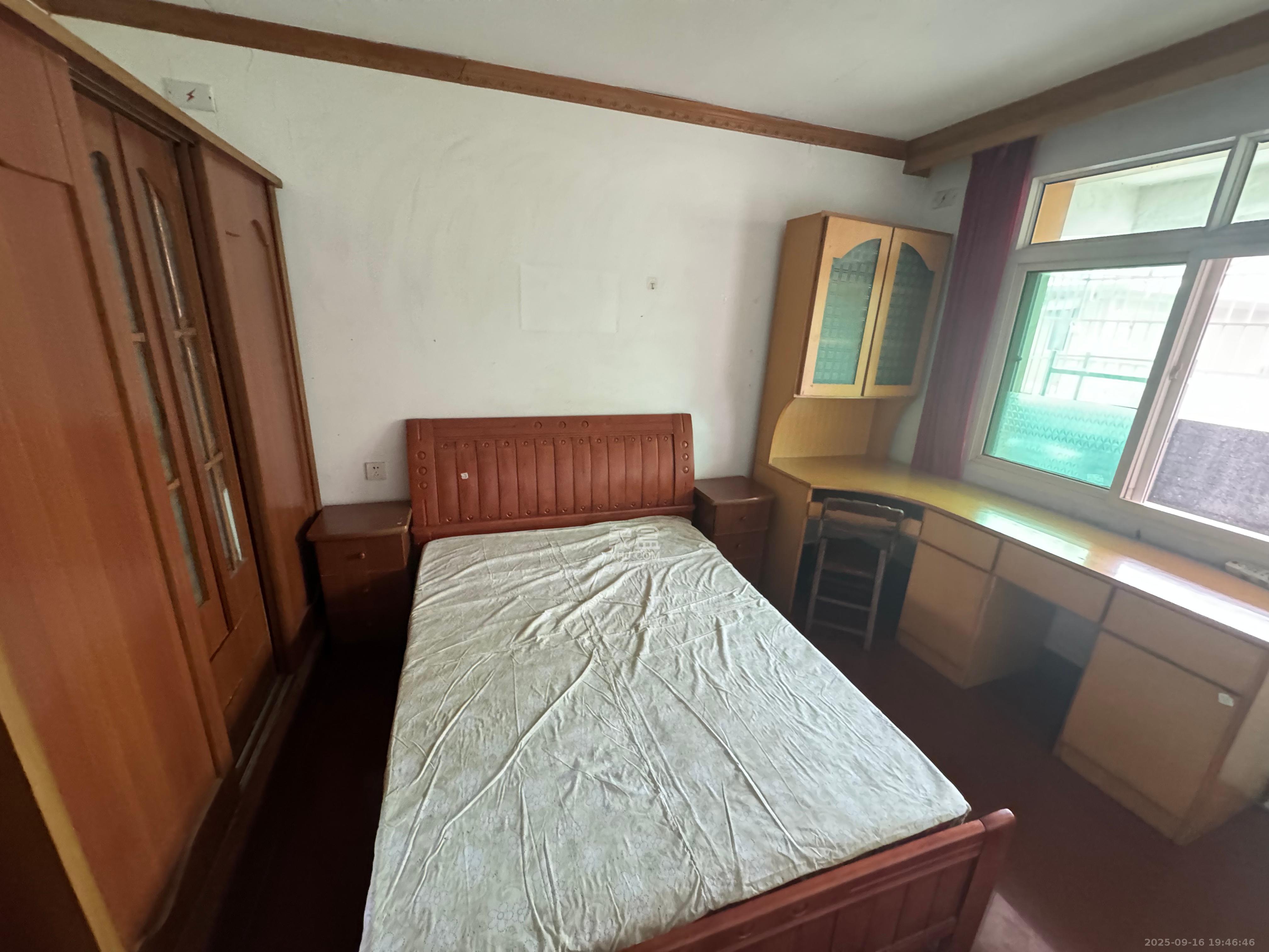 杜家塘小区  2室2厅1卫    1800.0元/月室内图