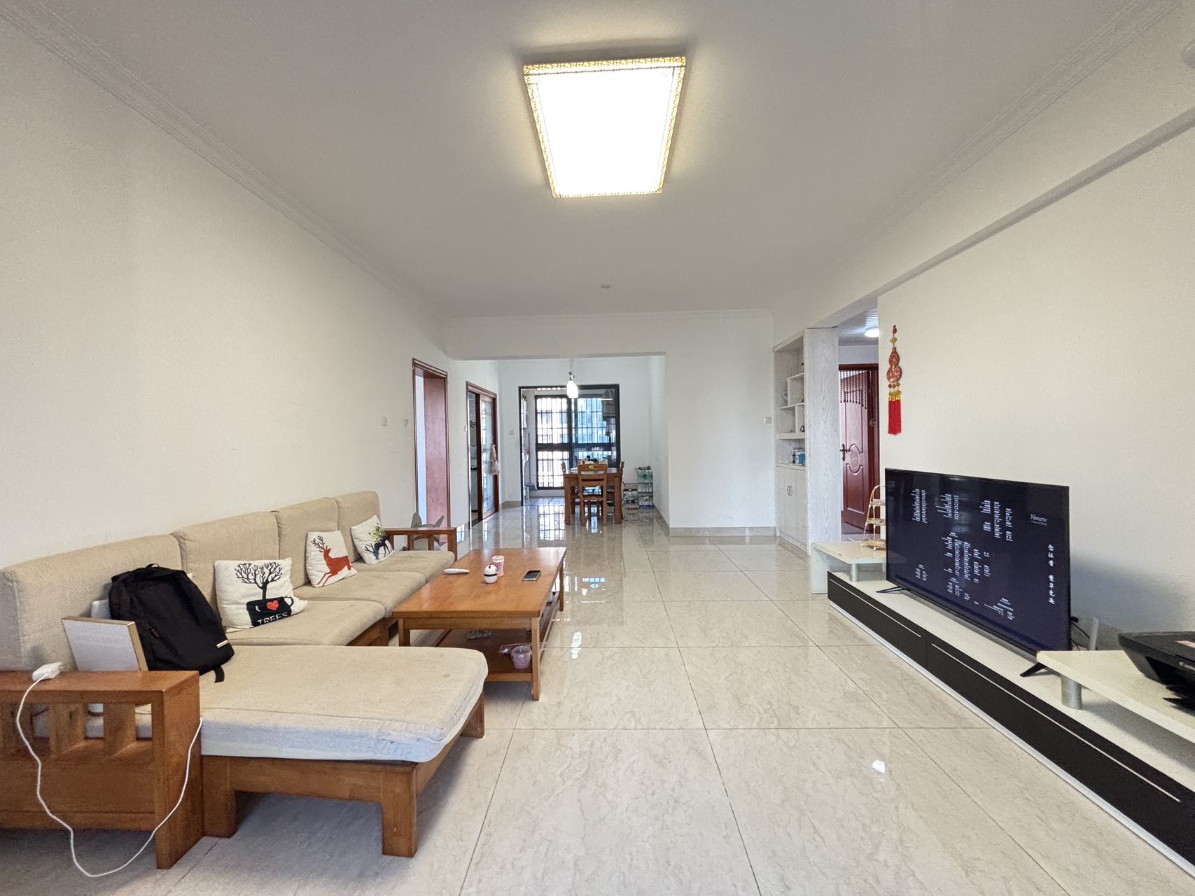 颐养公社阳光城  3室2厅2卫    188.0万 颐养公社阳光城  3室2厅2卫    188.0万