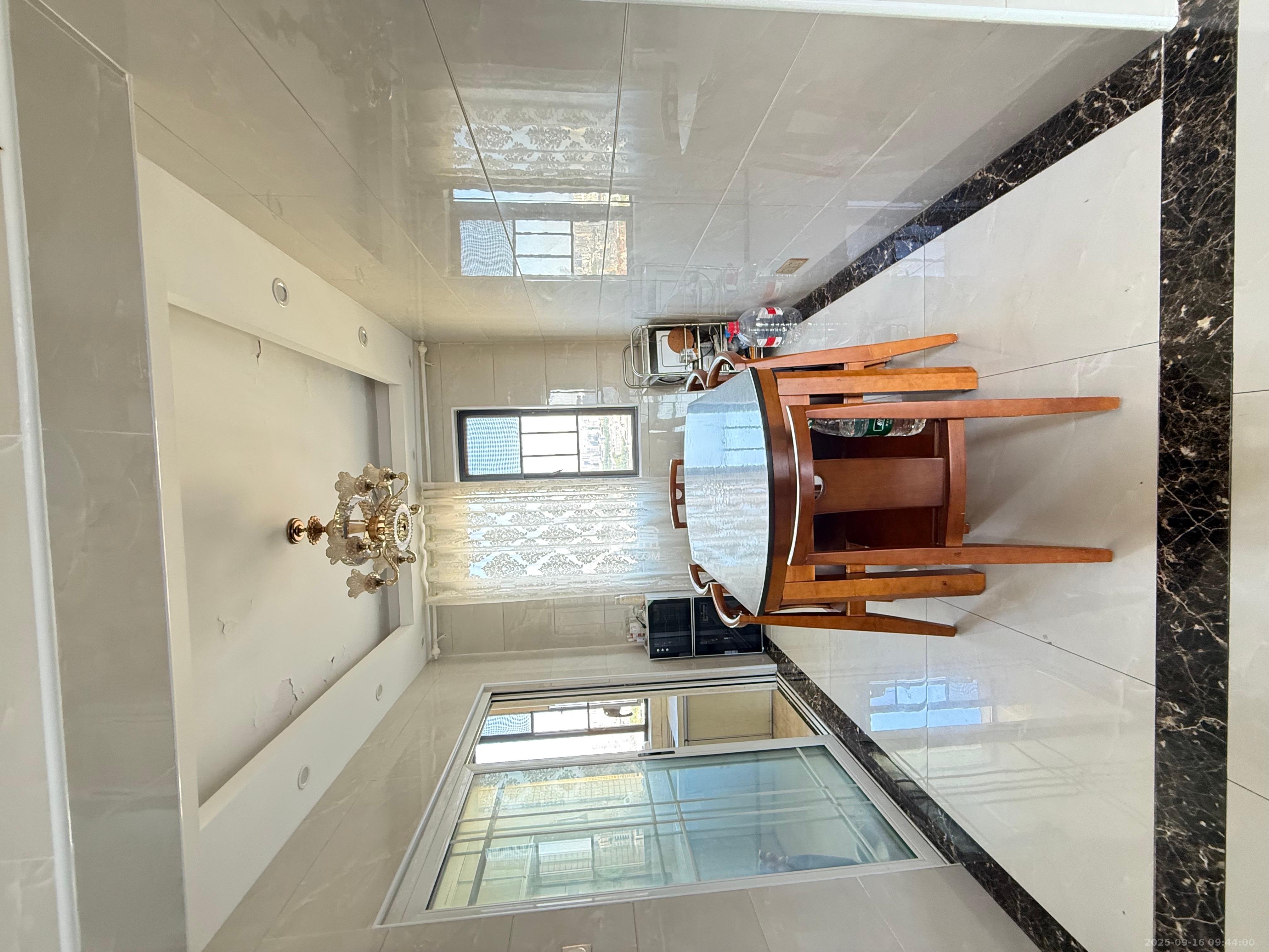 园康星都荟 4室2厅2卫 2800.0元/月 园康星都荟 4室2厅2卫 2800.0元/月室内图