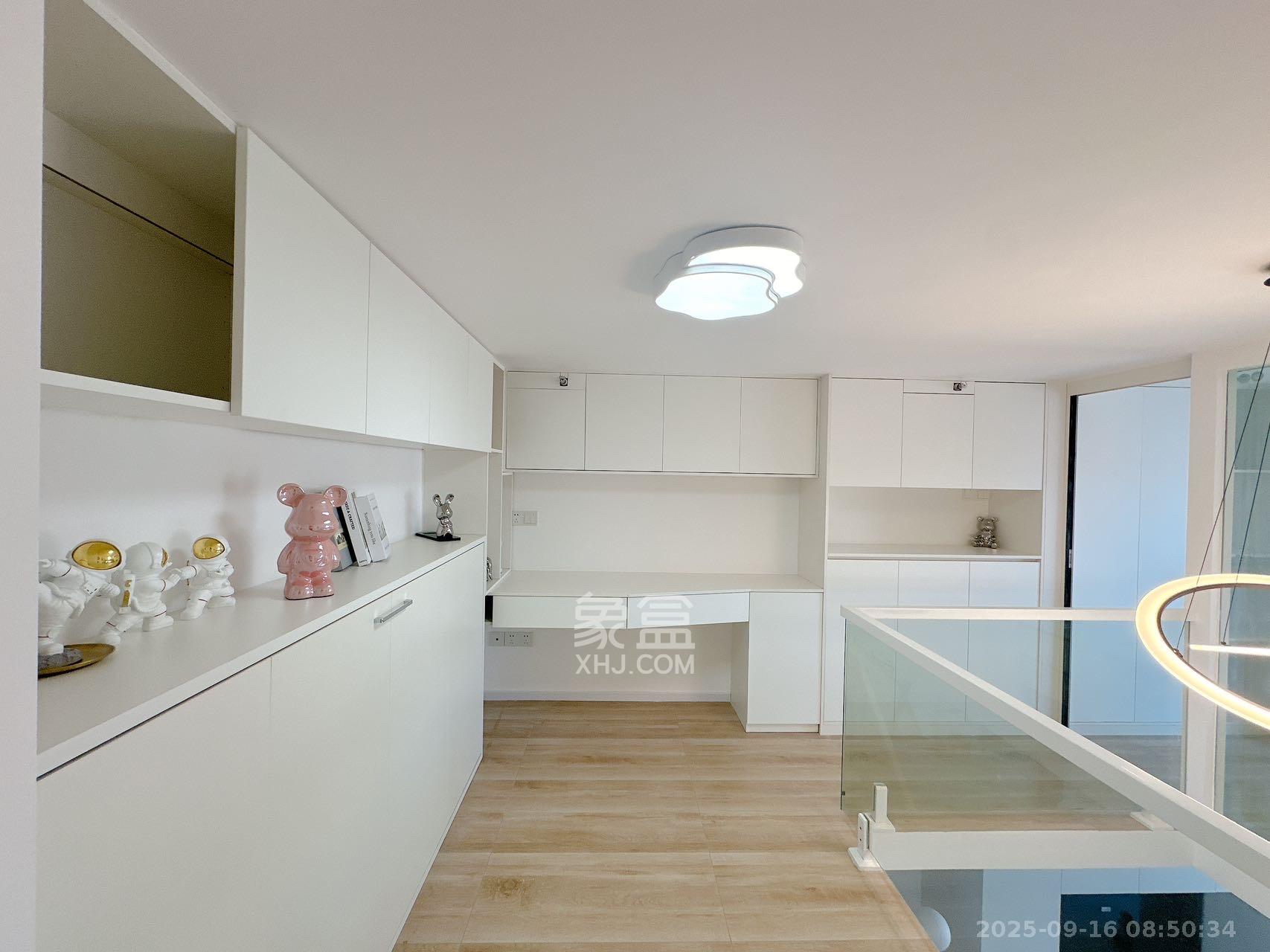 卓越中寰 1室1厅1卫 2800.0元/月 卓越中寰 1室1厅1卫 2800.0元/月室内图