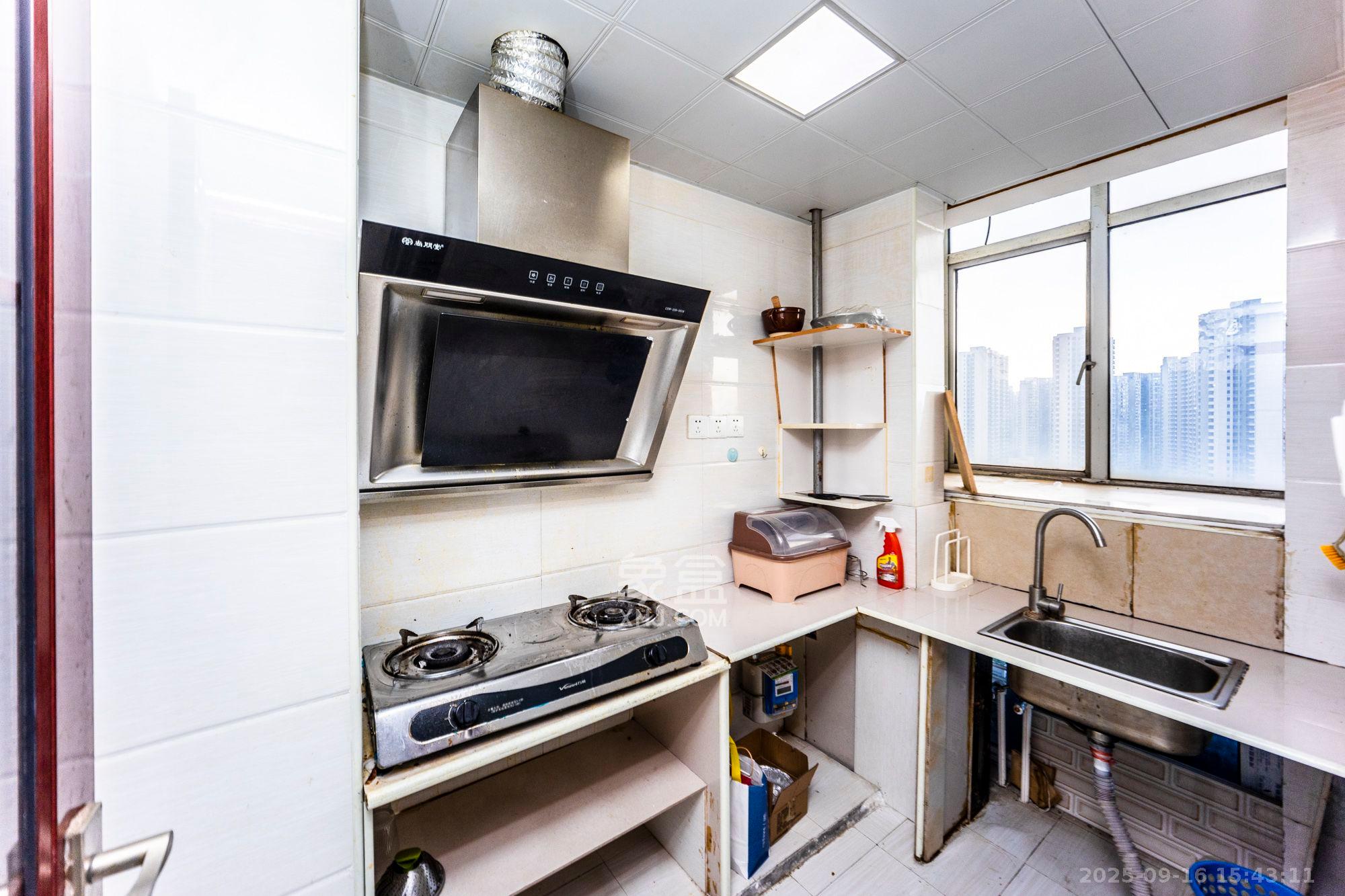 中远公馆 1室1厅1卫 2300.0元/月 中远公馆 1室1厅1卫 2300.0元/月室内图