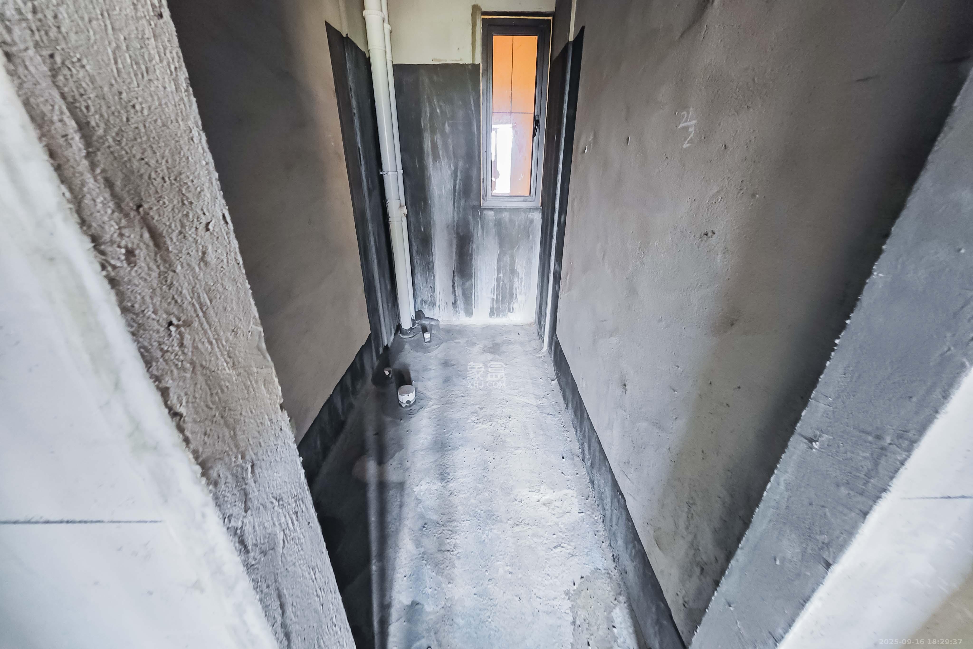 中天星耀城 3室2厅1卫 106.0万 中天星耀城 3室2厅1卫 106.0万其他