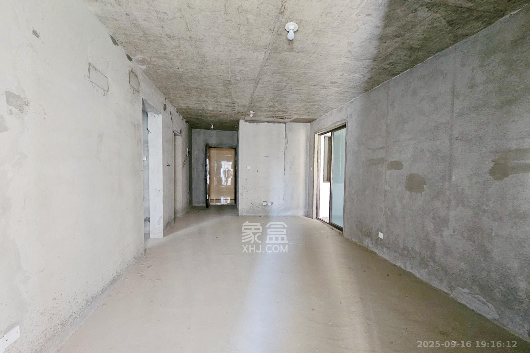 阳光城尚东湾青云苑 2室1厅1卫 62.0万 阳光城尚东湾青云苑 2室1厅1卫 62.0万客厅