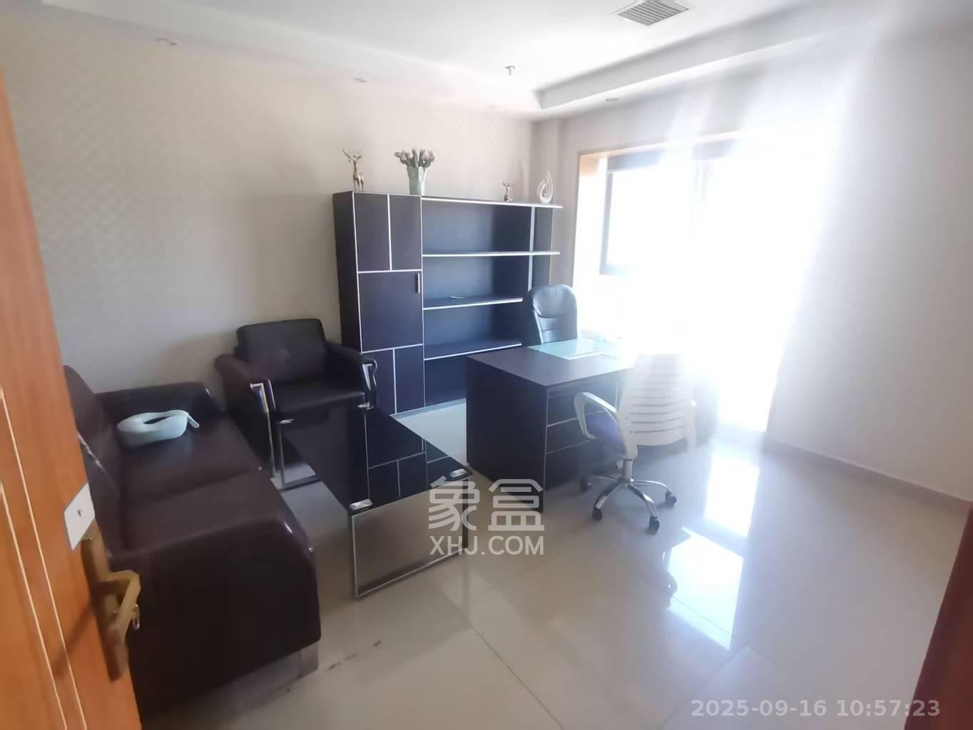 长房时代城   260.0㎡      14000.0元/月室内图