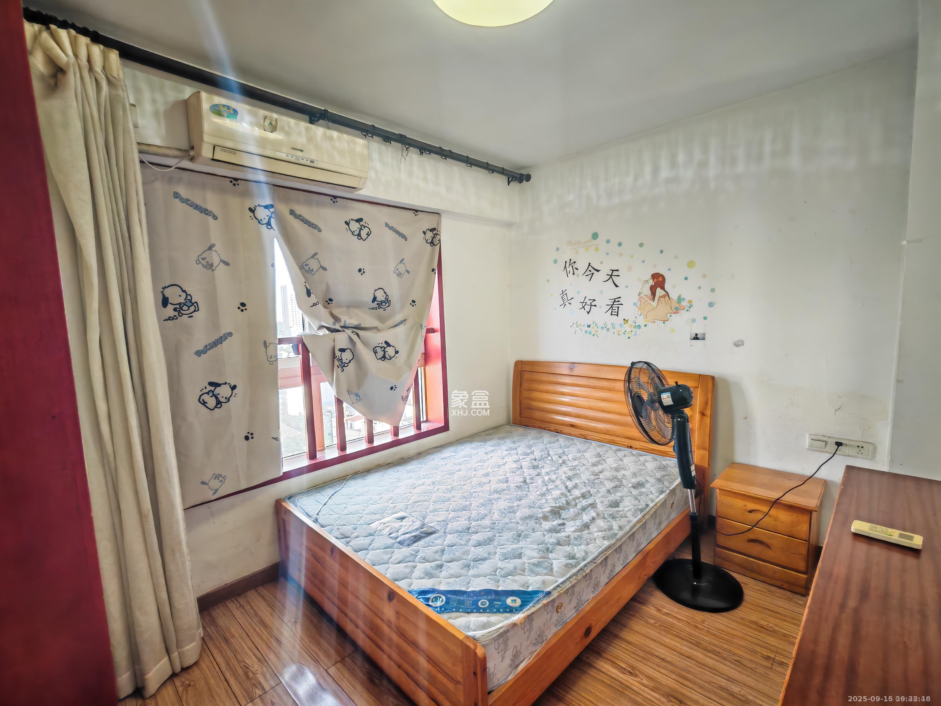 他城(天鸿时代公寓) 3室2厅1卫 1600.0元/月 他城(天鸿时代公寓) 3室2厅1卫 1600.0元/月室内图