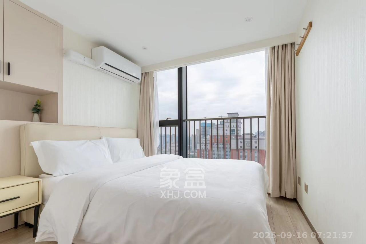 华远华时代 4室1厅2卫 4600.0元/月 华远华时代 4室1厅2卫 4600.0元/月室内图