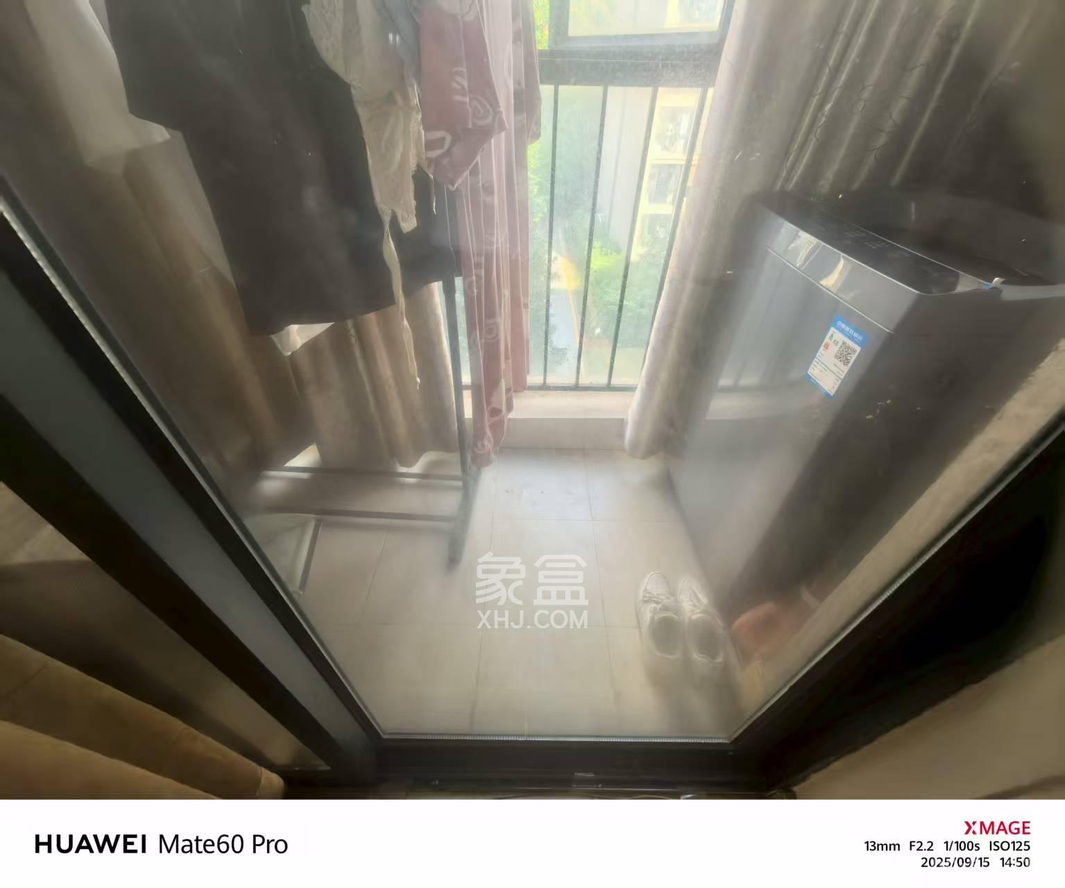 万科金域华府一期  1室1厅1卫    1200.0元/月室内图