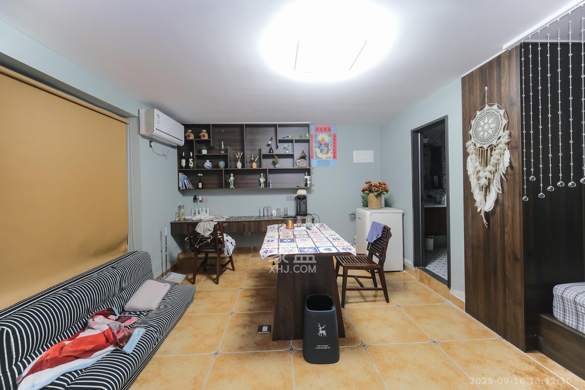 湘龙家园  4室2厅2卫    228.0万其他