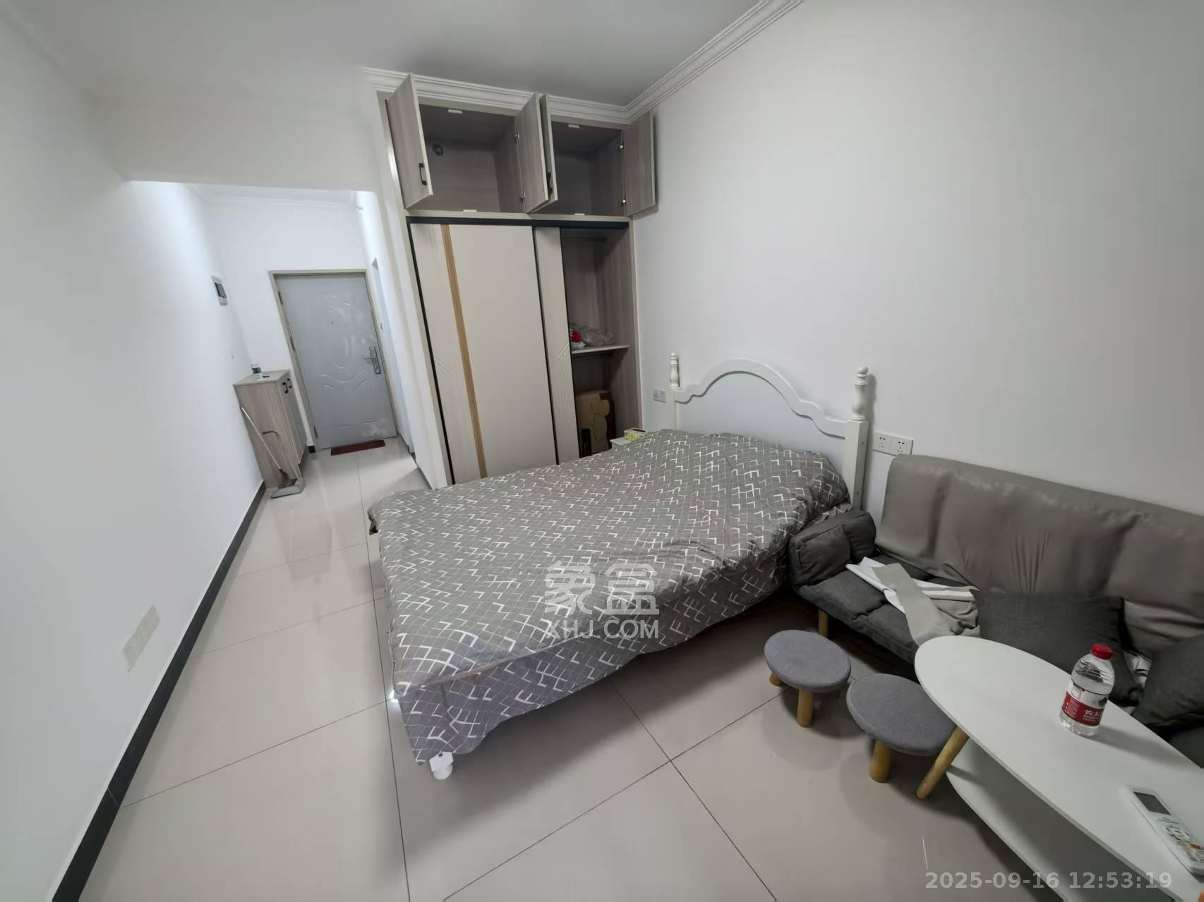 怡海星城 1室1厅1卫 900.0元/月 怡海星城 1室1厅1卫 900.0元/月室内图