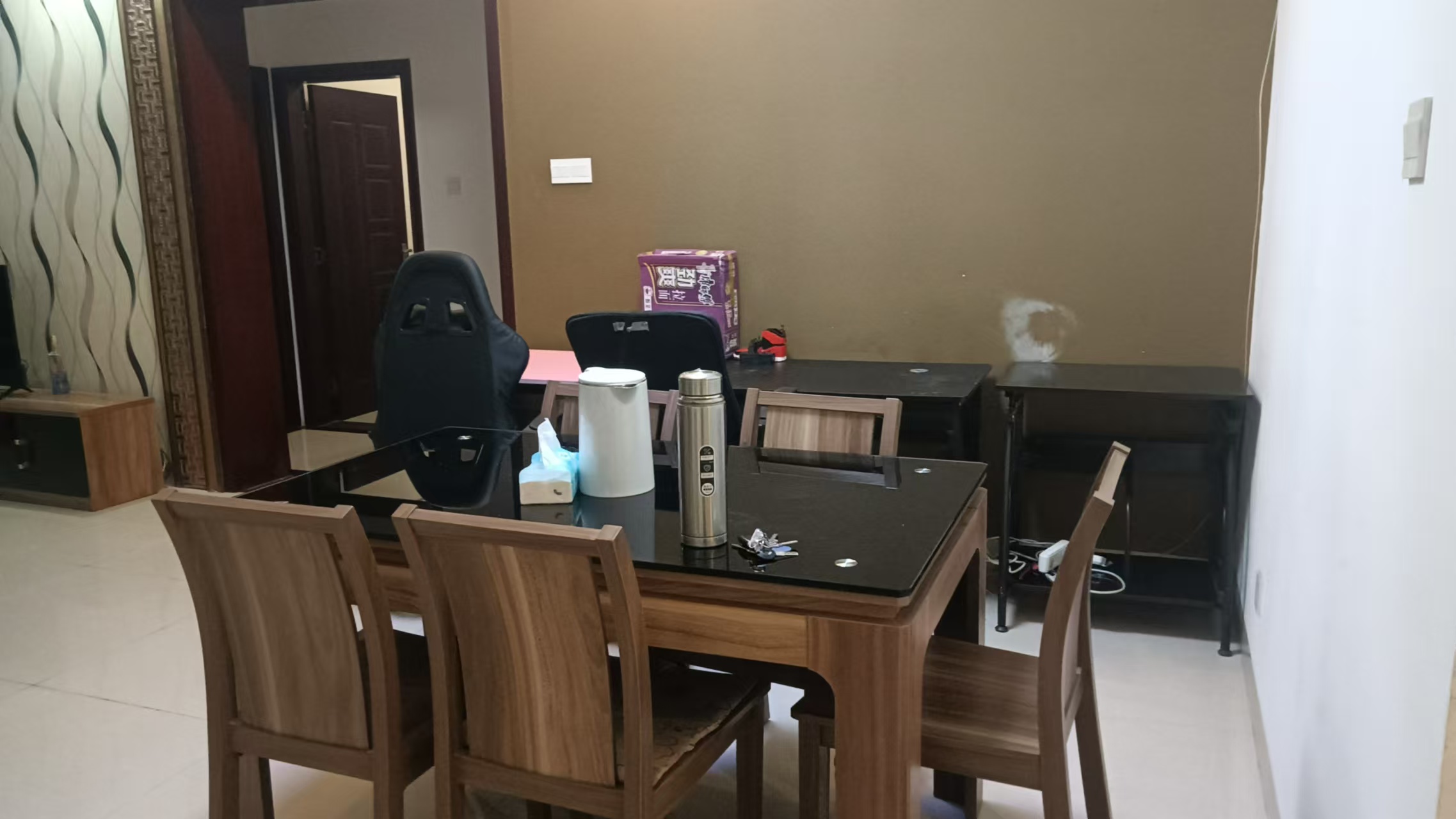 奥林匹克花园  3室2厅1卫    3600.0元/月室内图