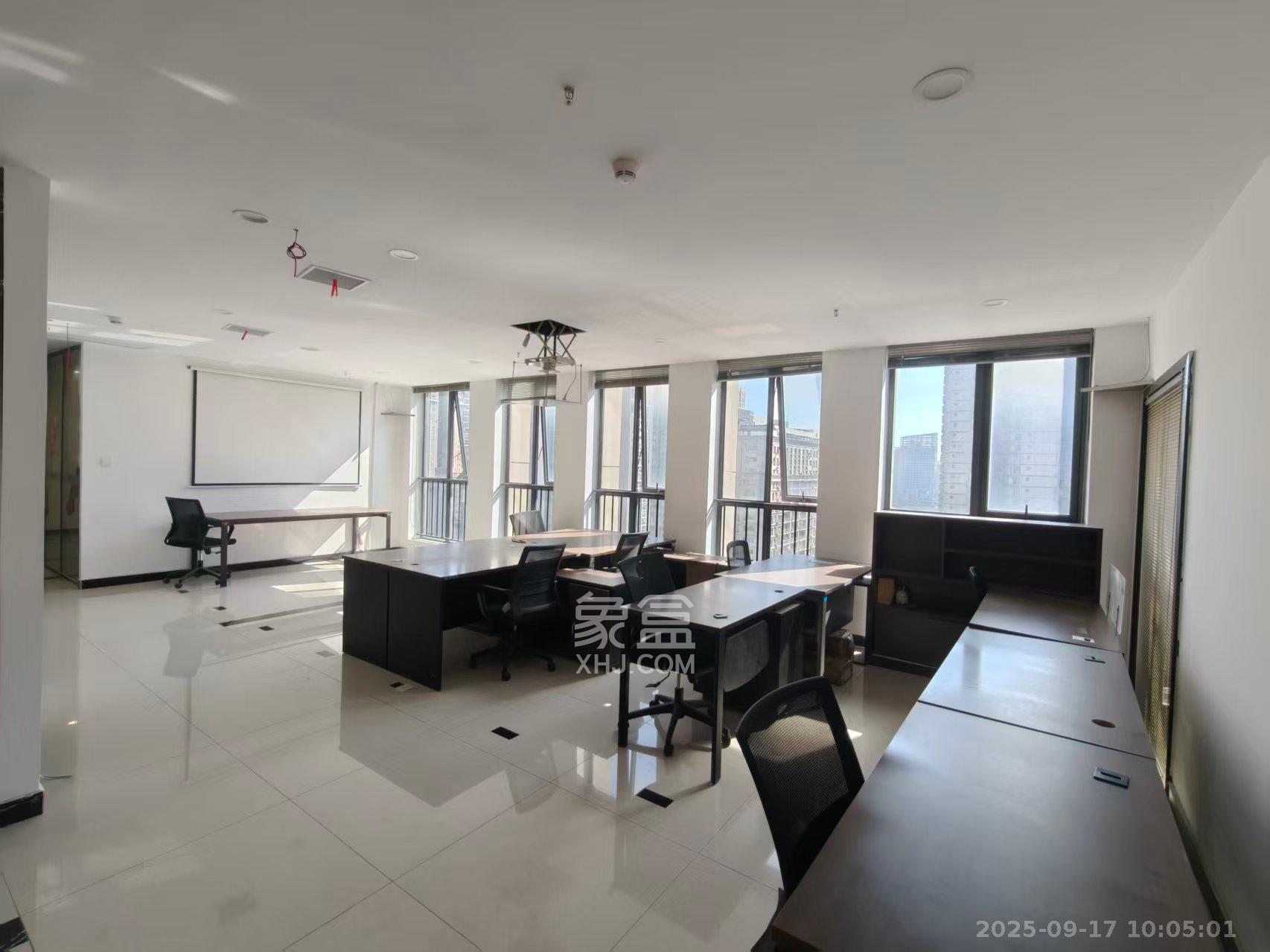 新长海广场   210.0㎡      8000.0元/月室内图