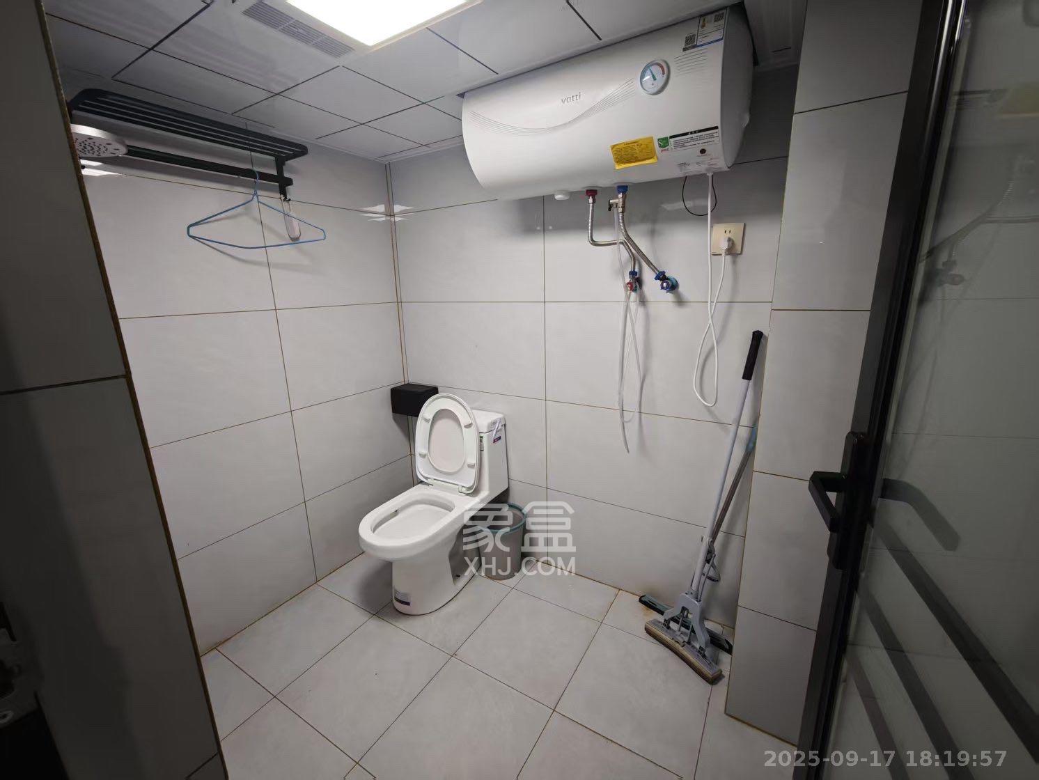 新城悦隽公园  2室1厅1卫    1550.0元/月室内图