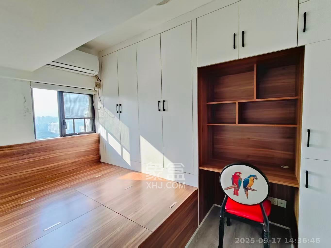 麓江春  2室1厅2卫    2400.0元/月室内图