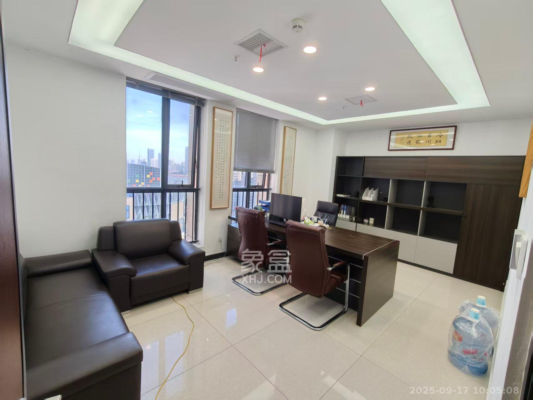 新长海广场   210.0㎡      8000.0元/月室内图